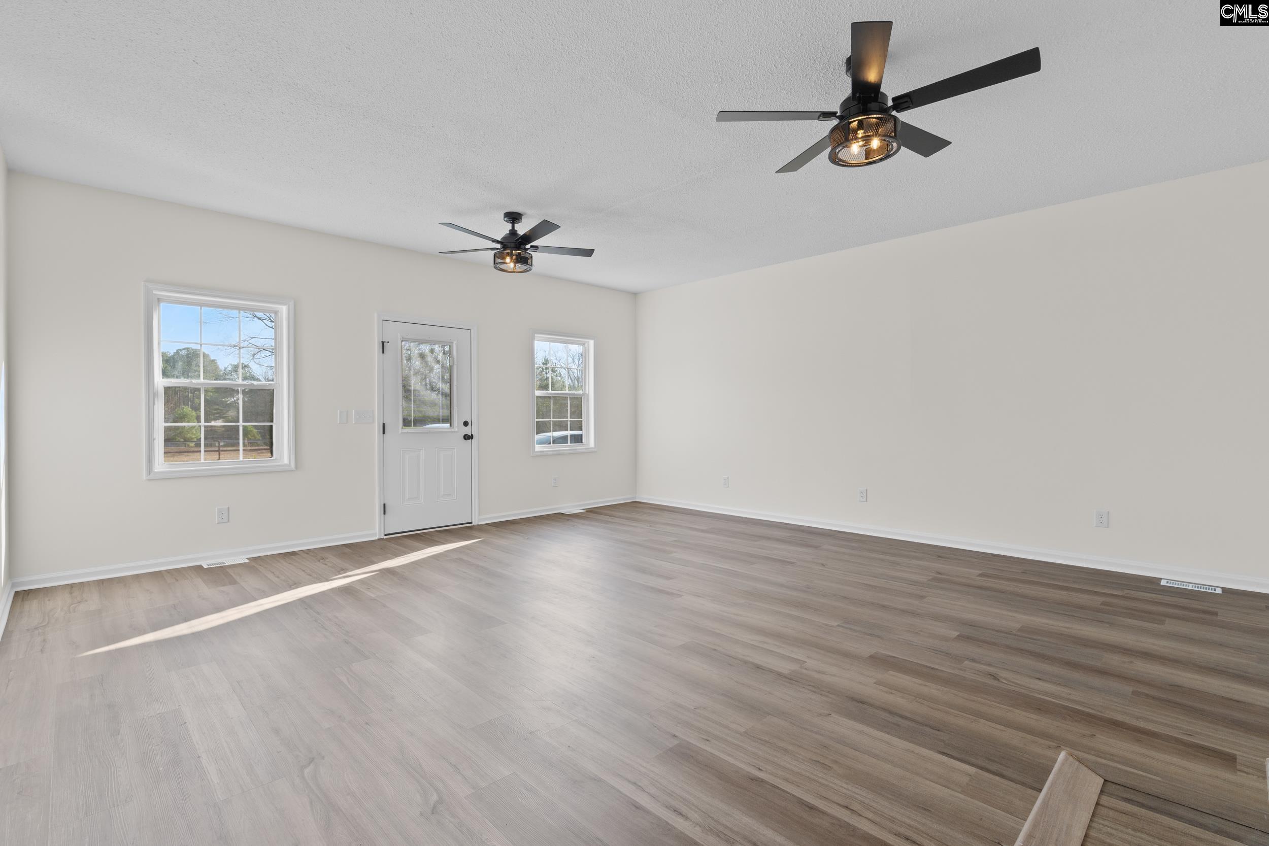 1338 Hornsby Circle Lugoff, SC 29078
