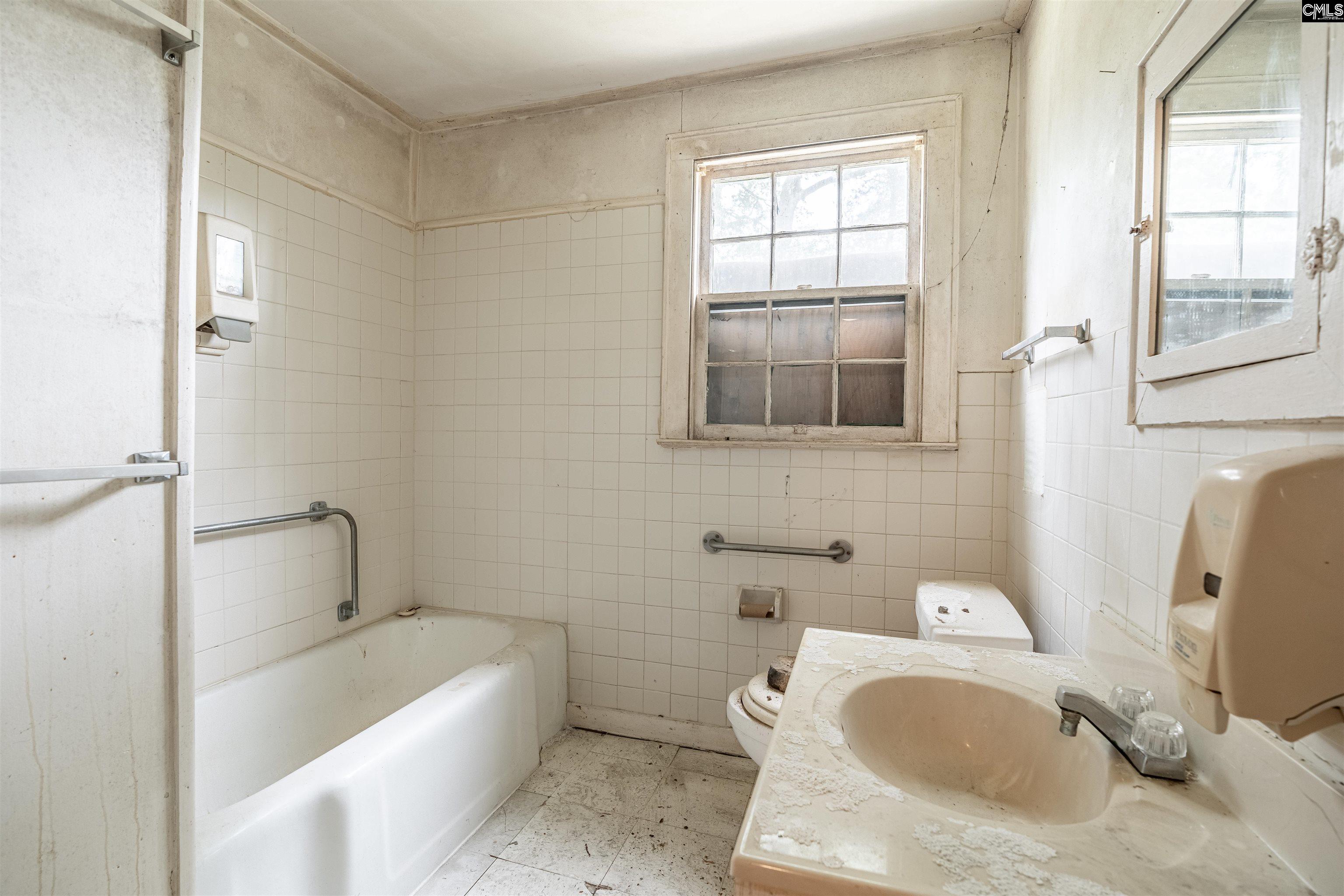 4604 Ridgewood Avenue Columbia, SC 29203