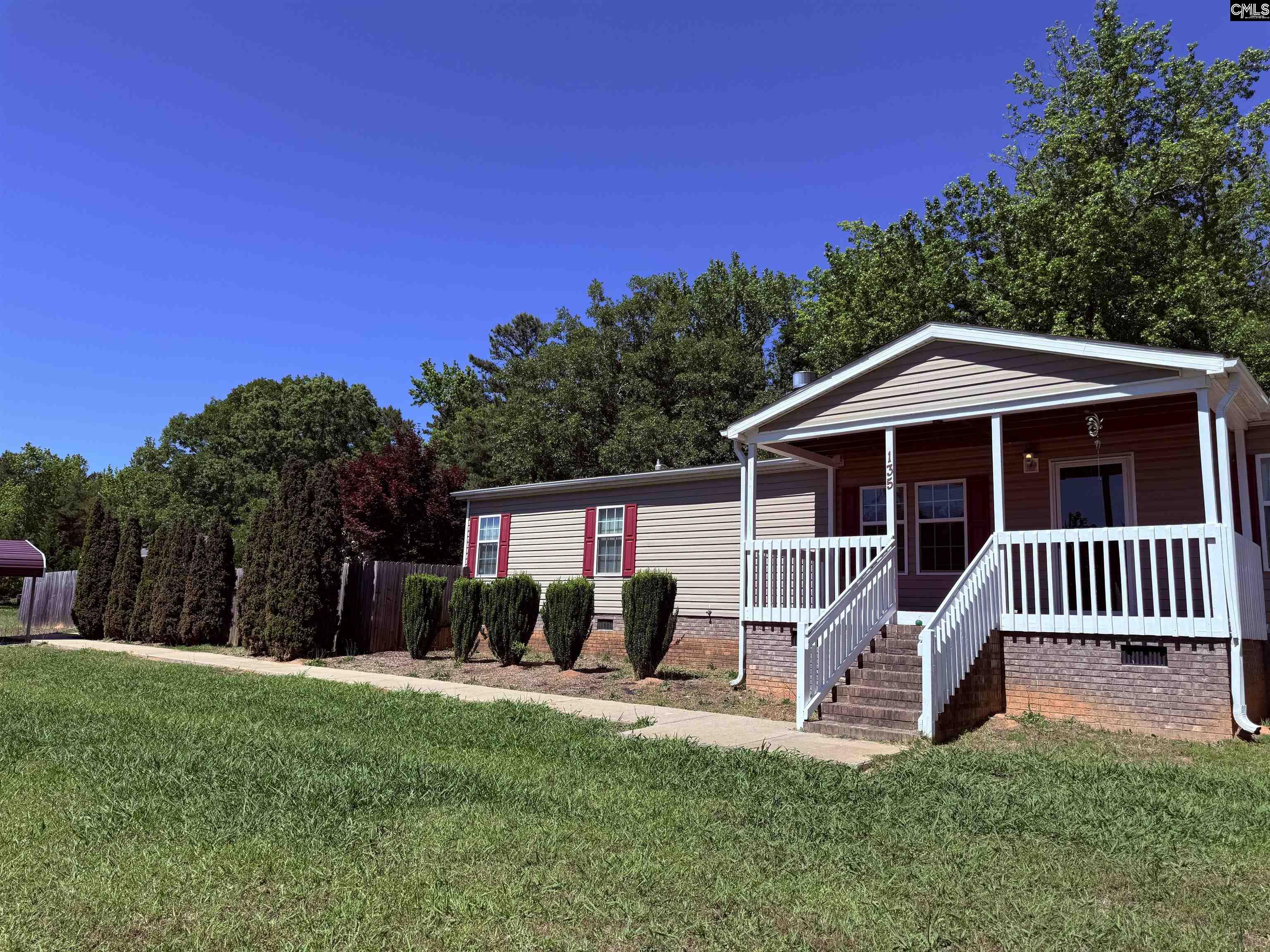 135 Cross Ridge Drive Spartanburg, SC 29335