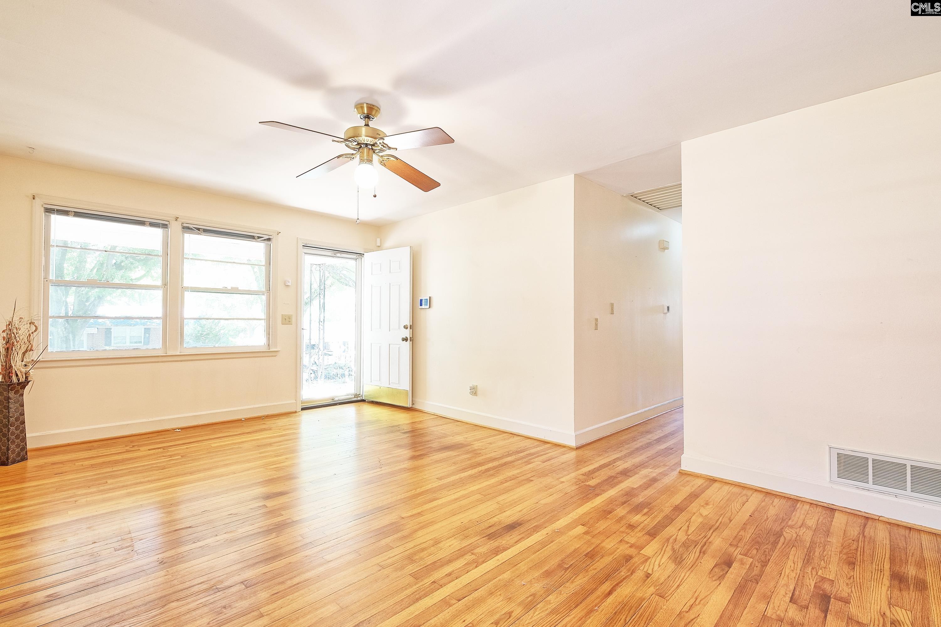 947 Laurie Ln Columbia, SC 29205