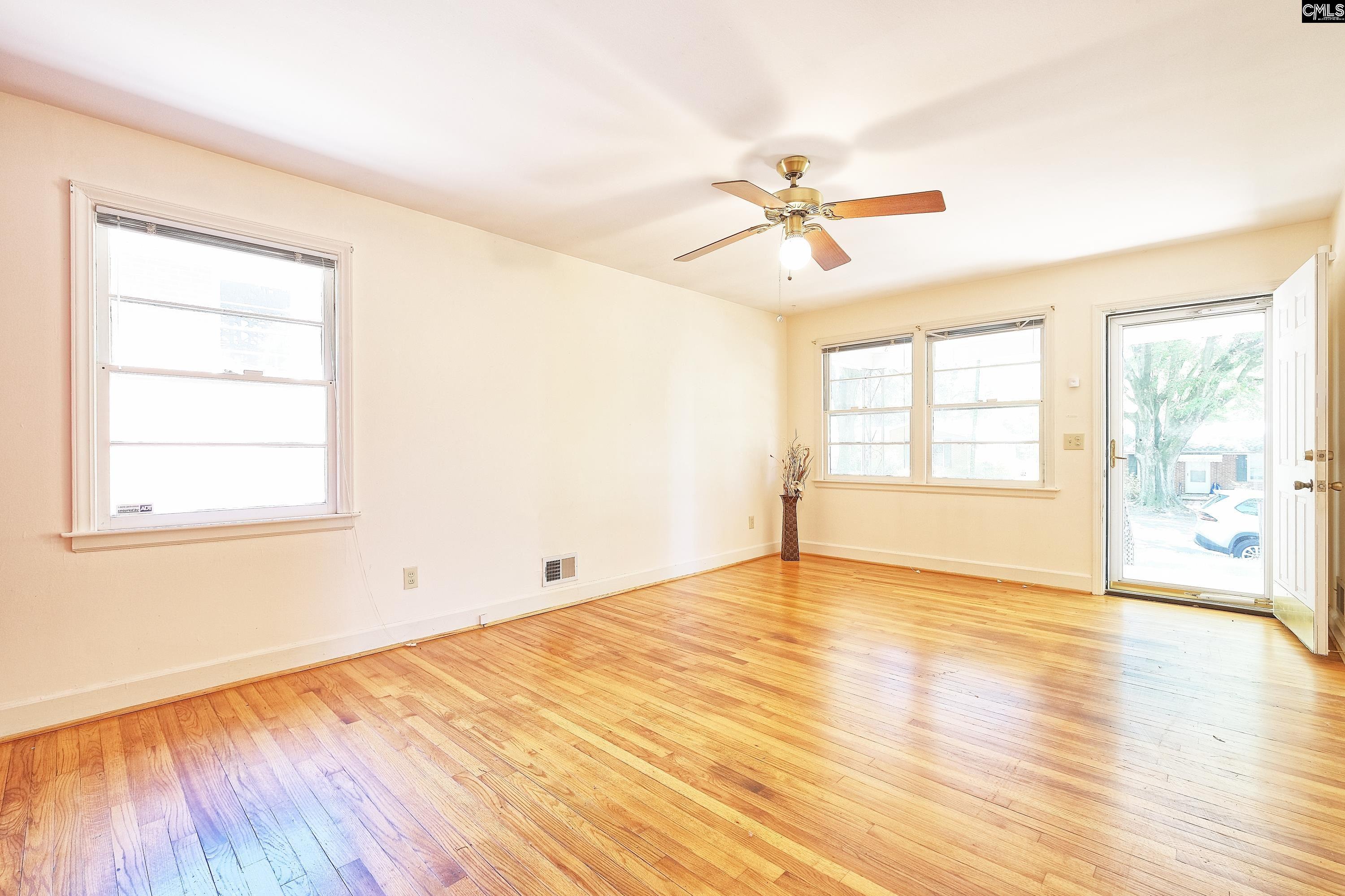 947 Laurie Ln Columbia, SC 29205