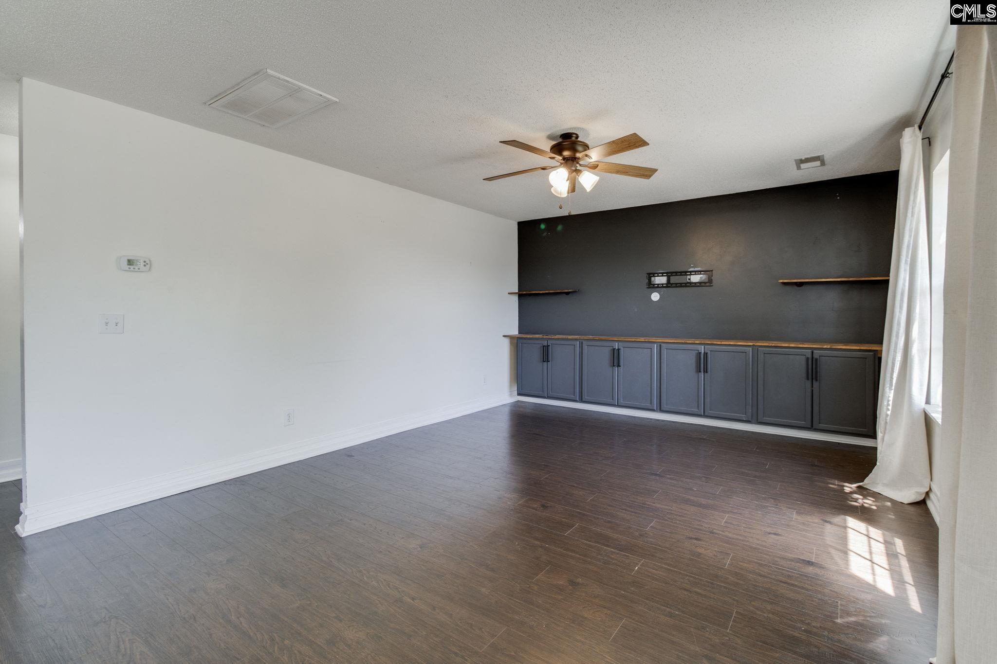 169 Fox Grove Circle Columbia, SC 29229
