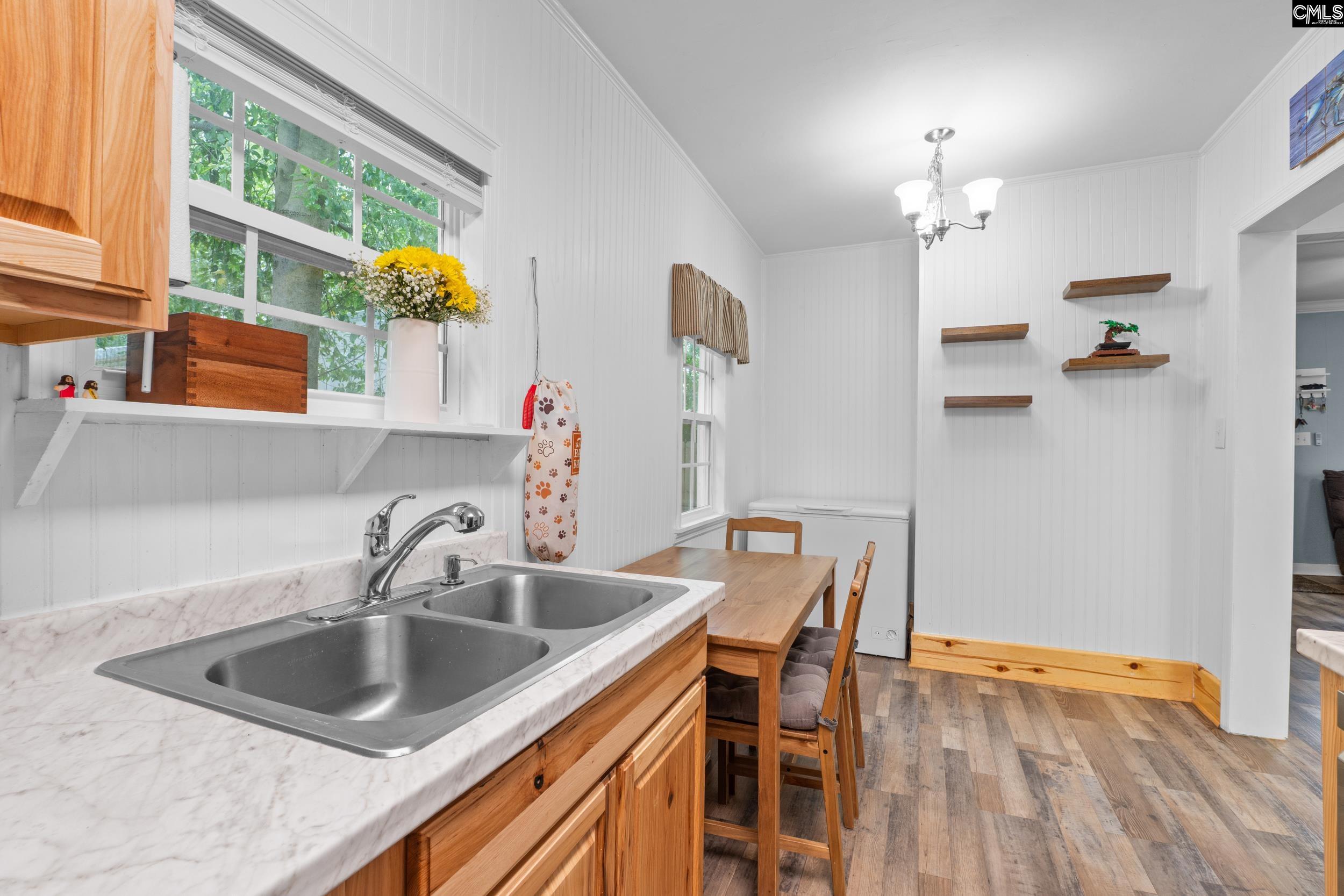 335 Railroad Avenue Lexington, SC 29073