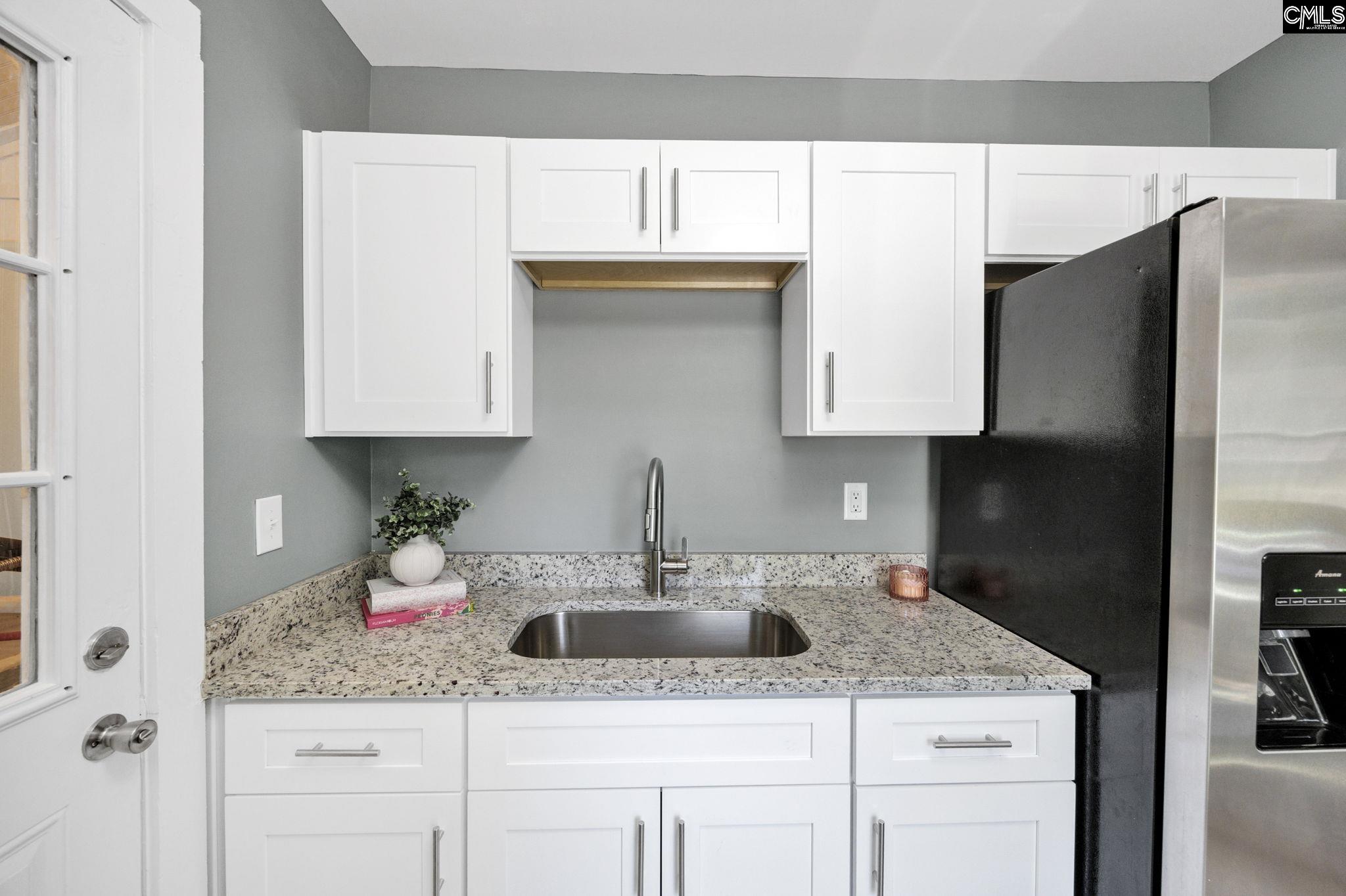 2713 Trull Street Columbia, SC 29204