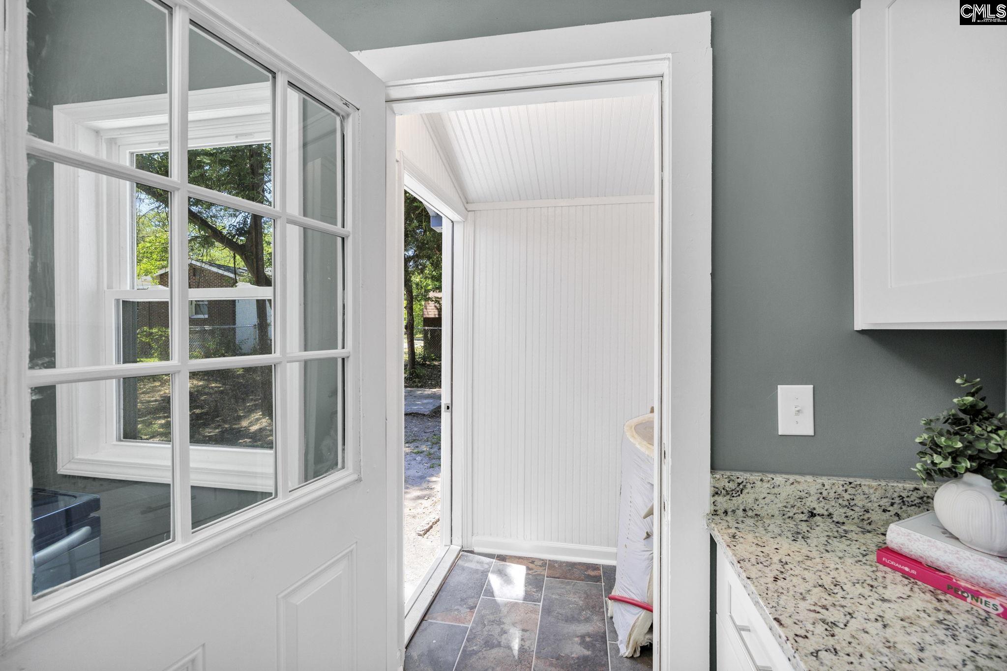 2713 Trull Street Columbia, SC 29204