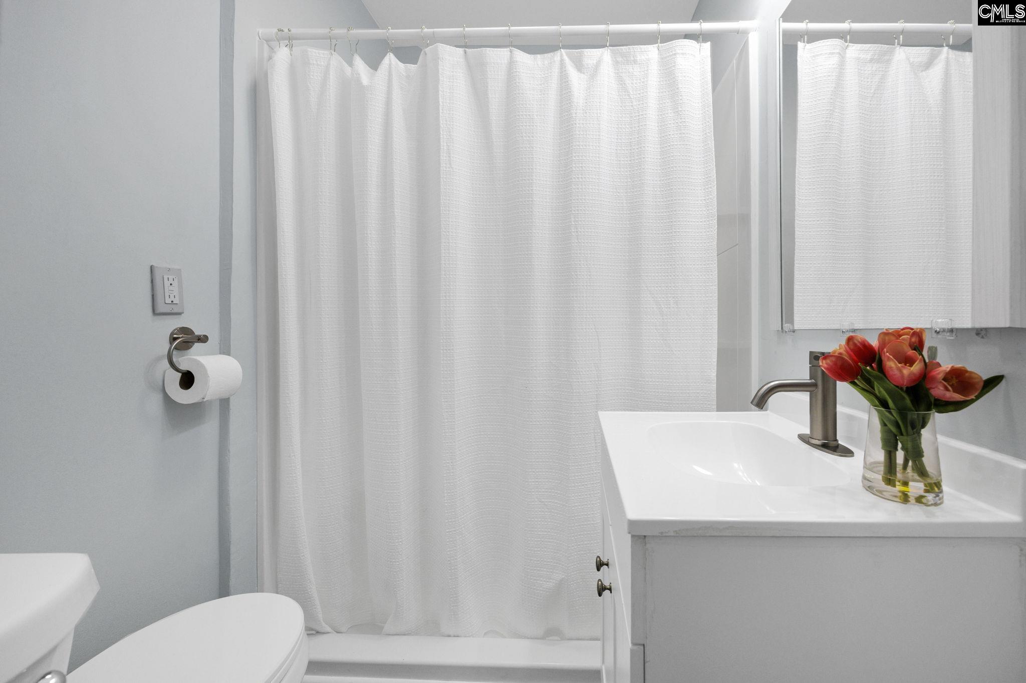 2713 Trull Street Columbia, SC 29204