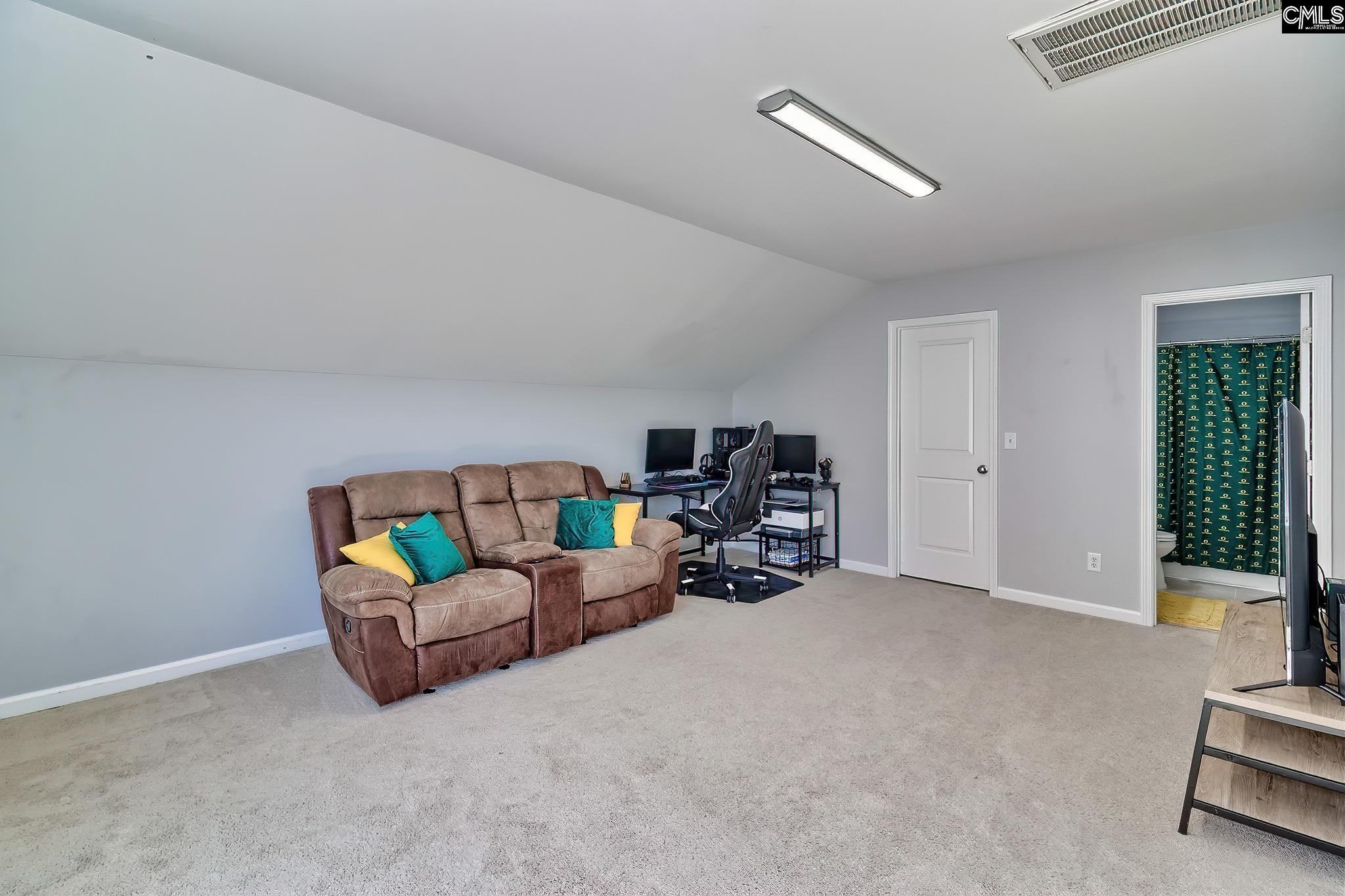 132 Castlefield Drive Lexington, SC 29073
