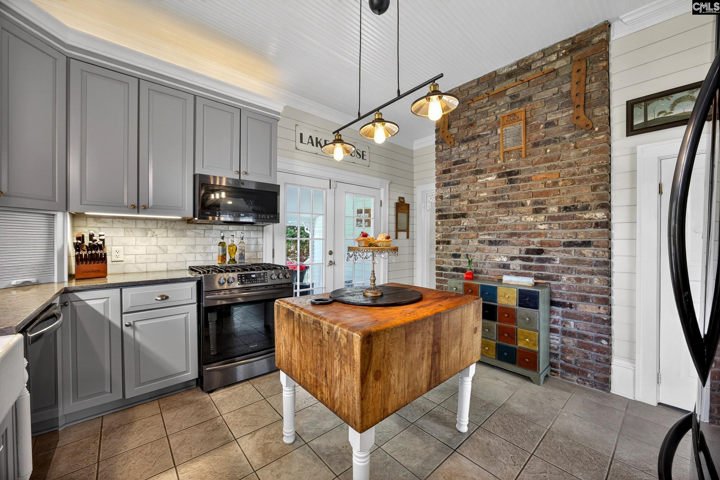 210 Shorebreeze Drive Irmo, SC 29063