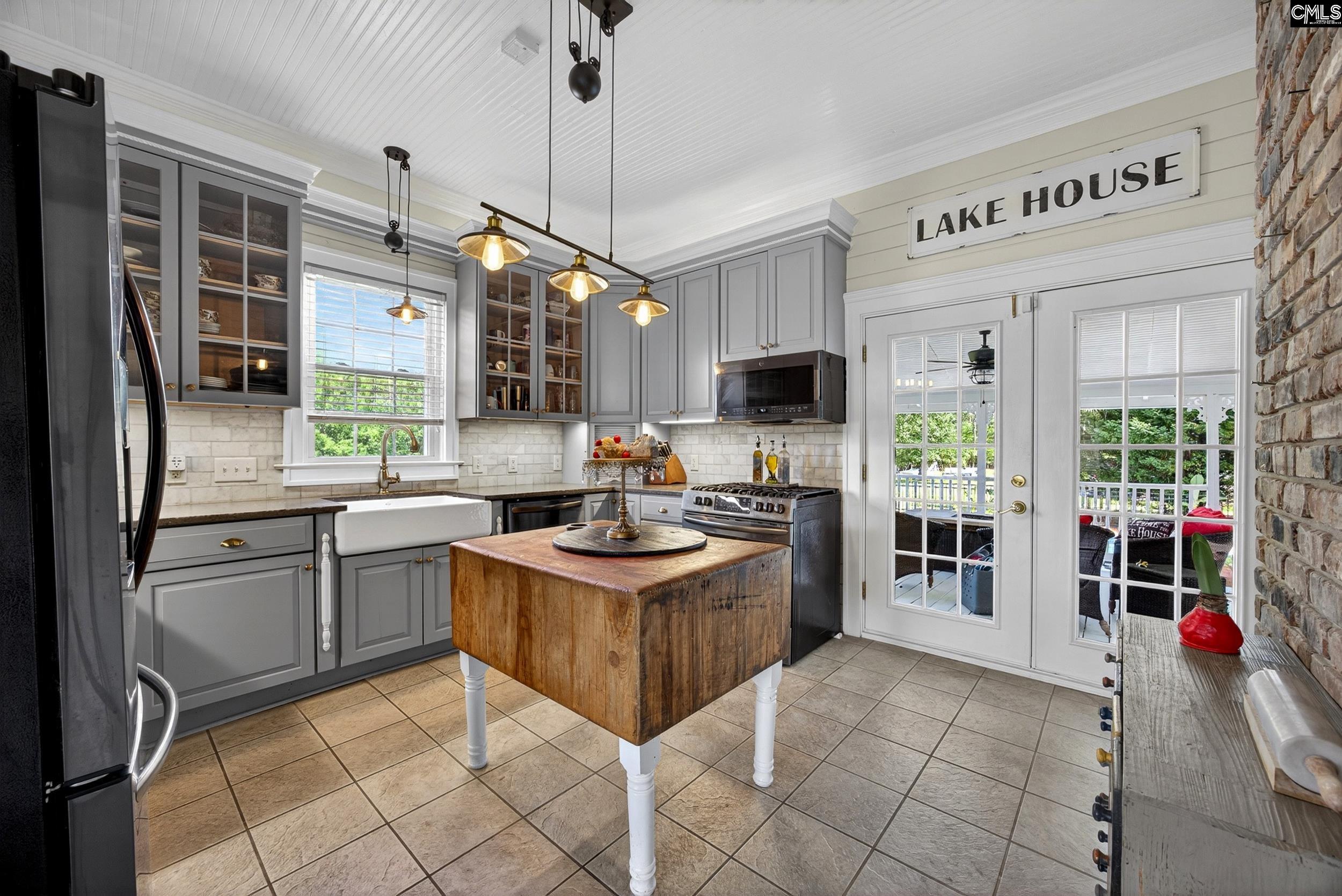 210 Shorebreeze Drive Irmo, SC 29063