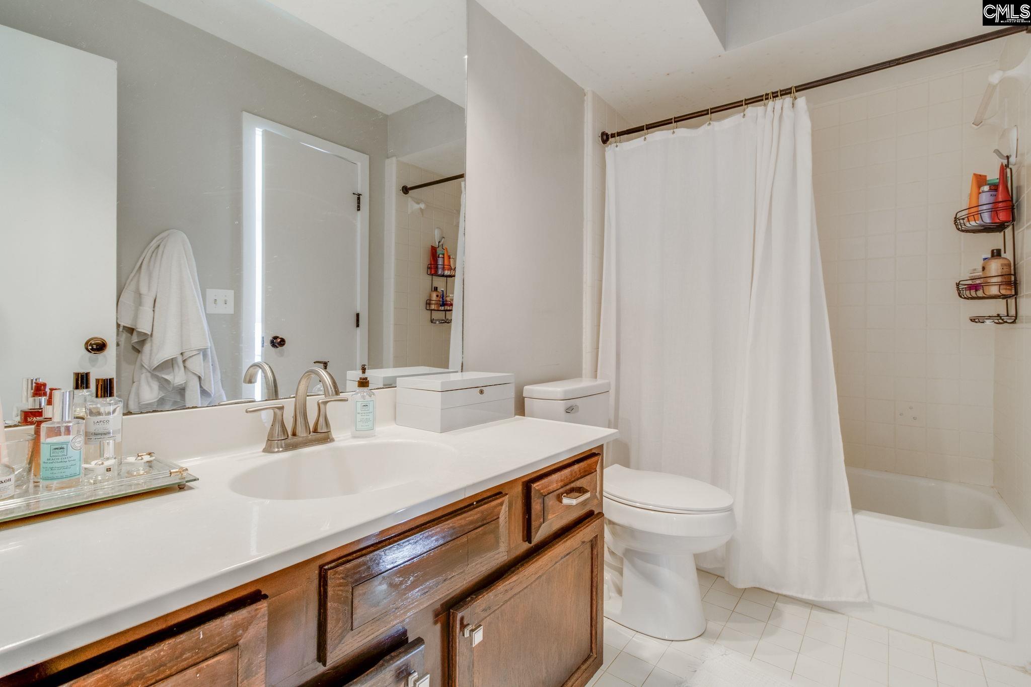 4 Gardenwood Court Columbia, SC 29209