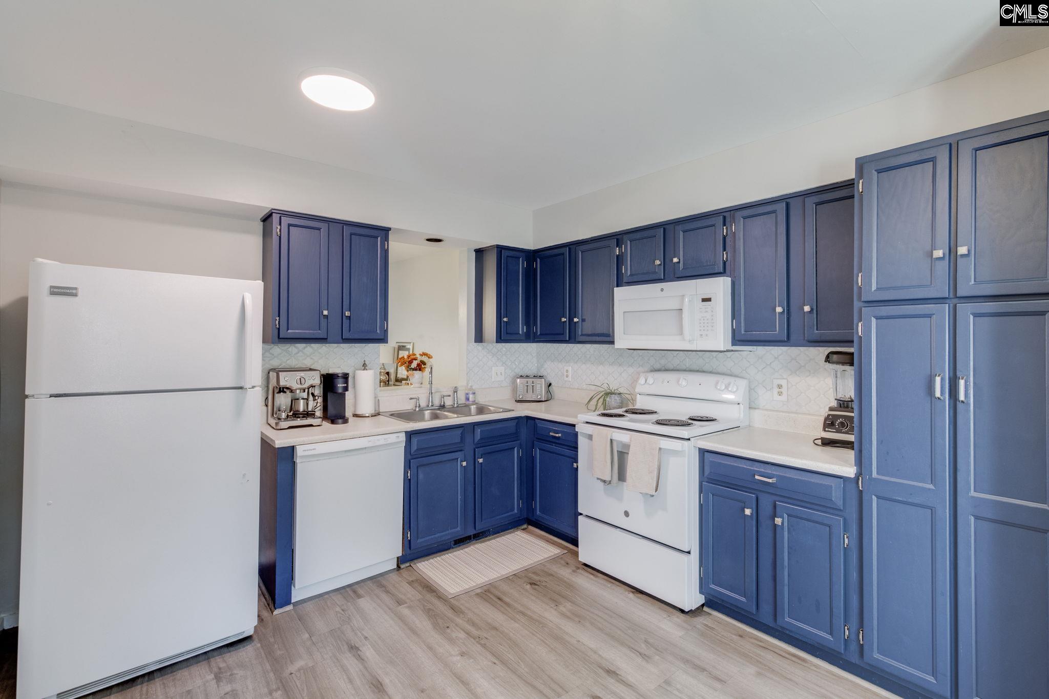 4 Gardenwood Court Columbia, SC 29209