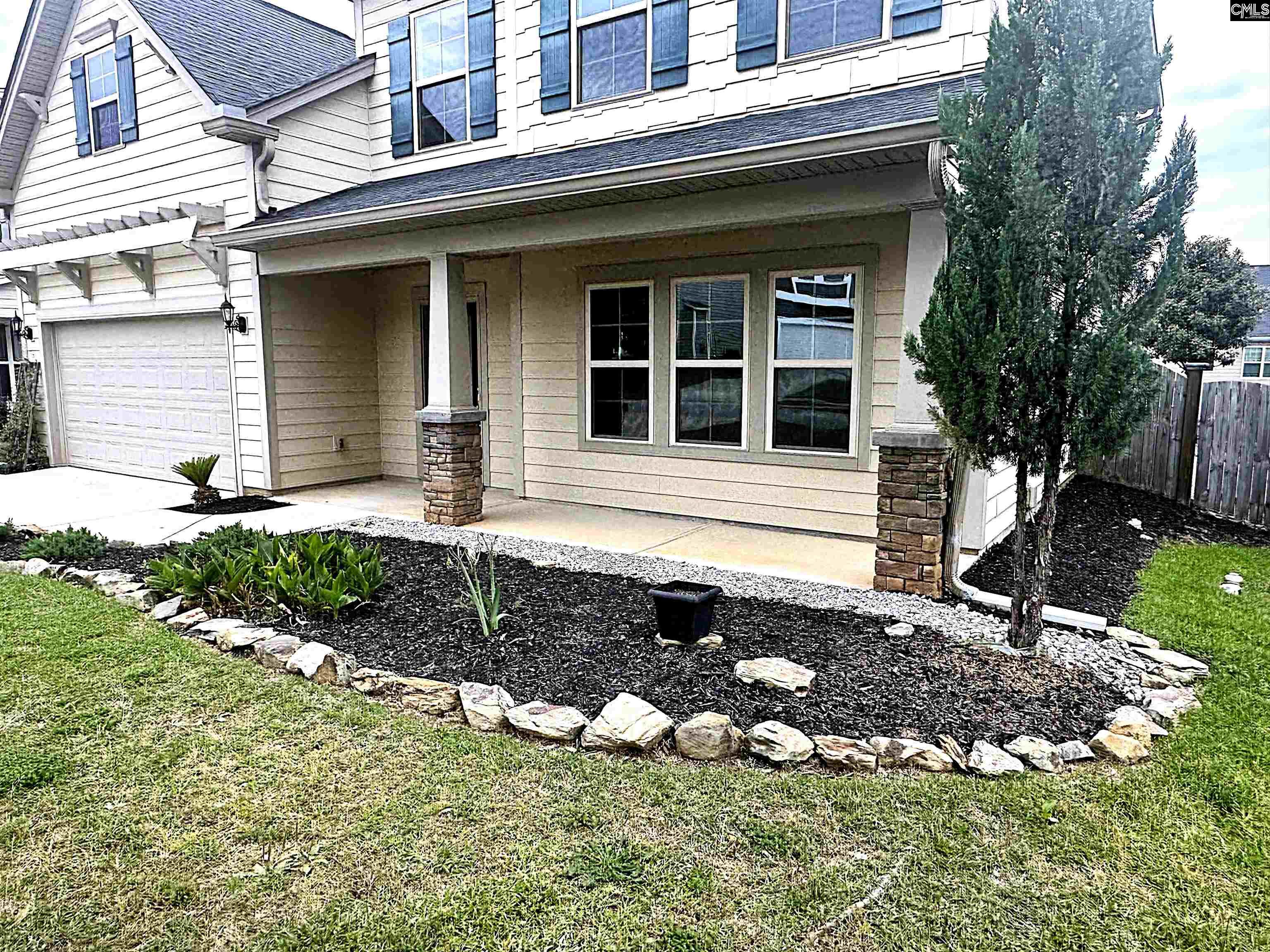 412 Maria Posada Chapin, SC 29036