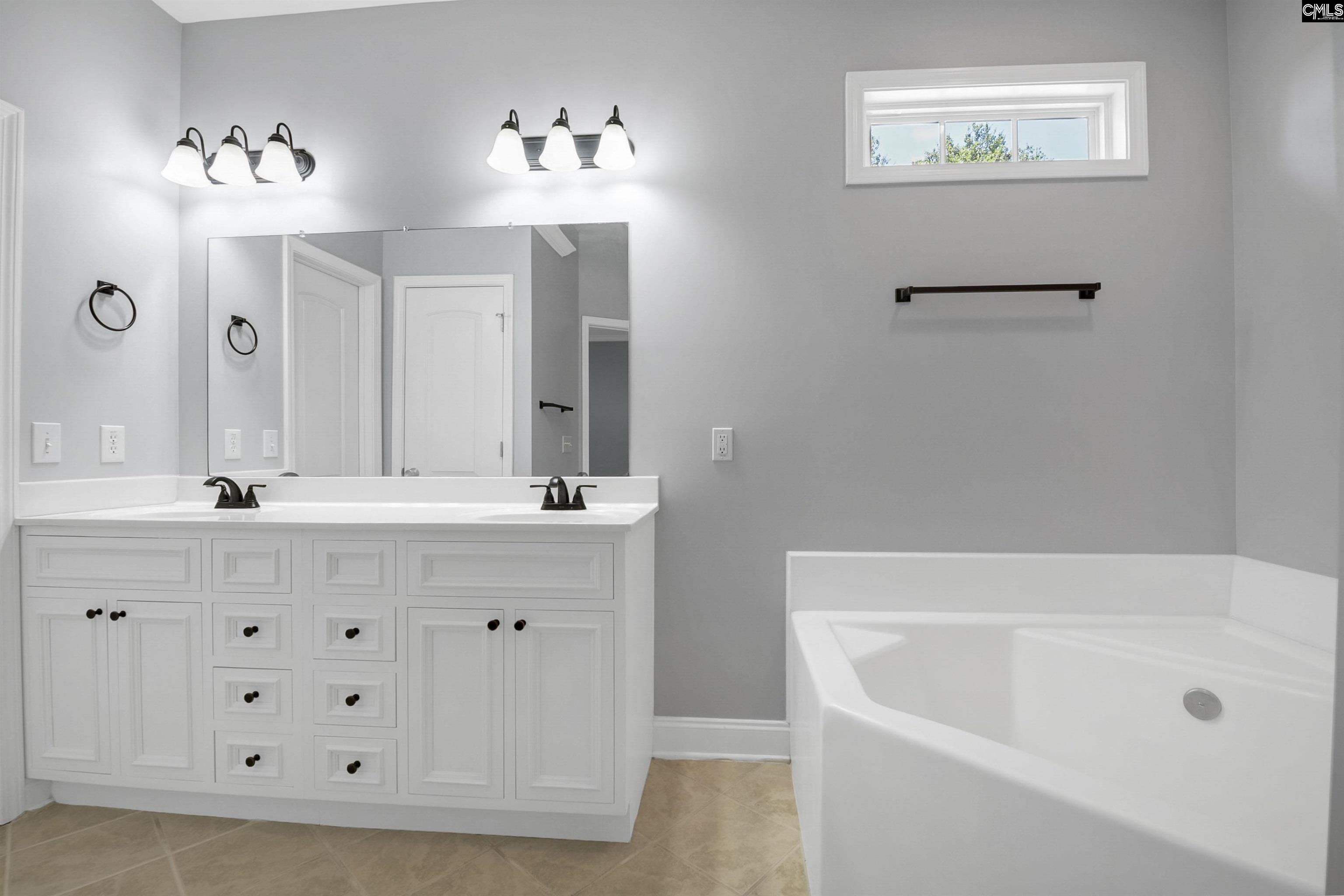 28 Heatherwood Drive Lugoff, SC 29078
