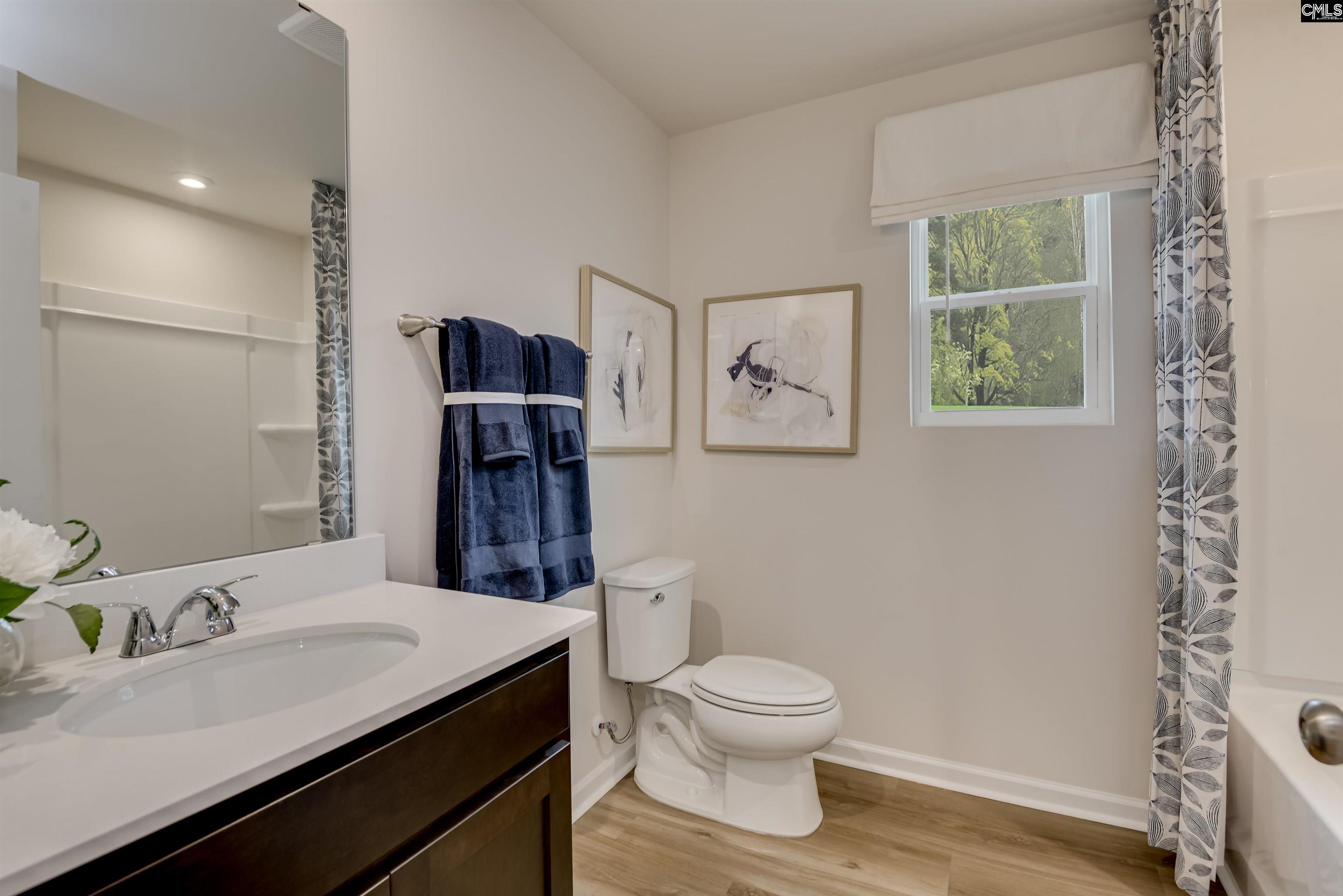 202 Kingfield Drive Hopkins, SC 29061