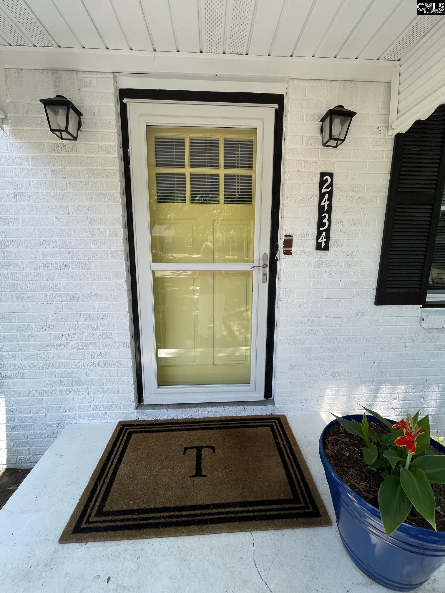 2434 Paxton Street Columbia, SC 29204