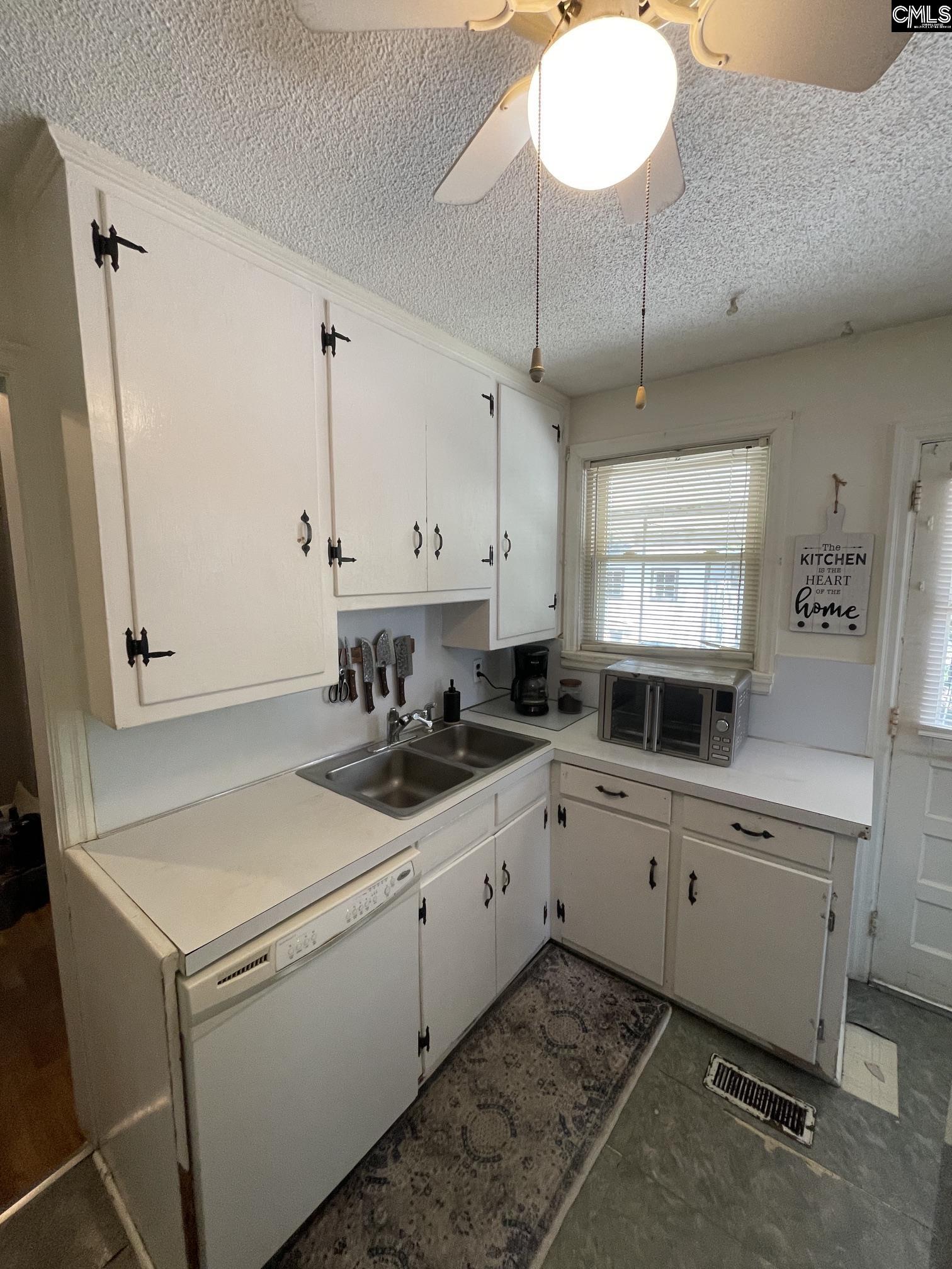 2434 Paxton Street Columbia, SC 29204