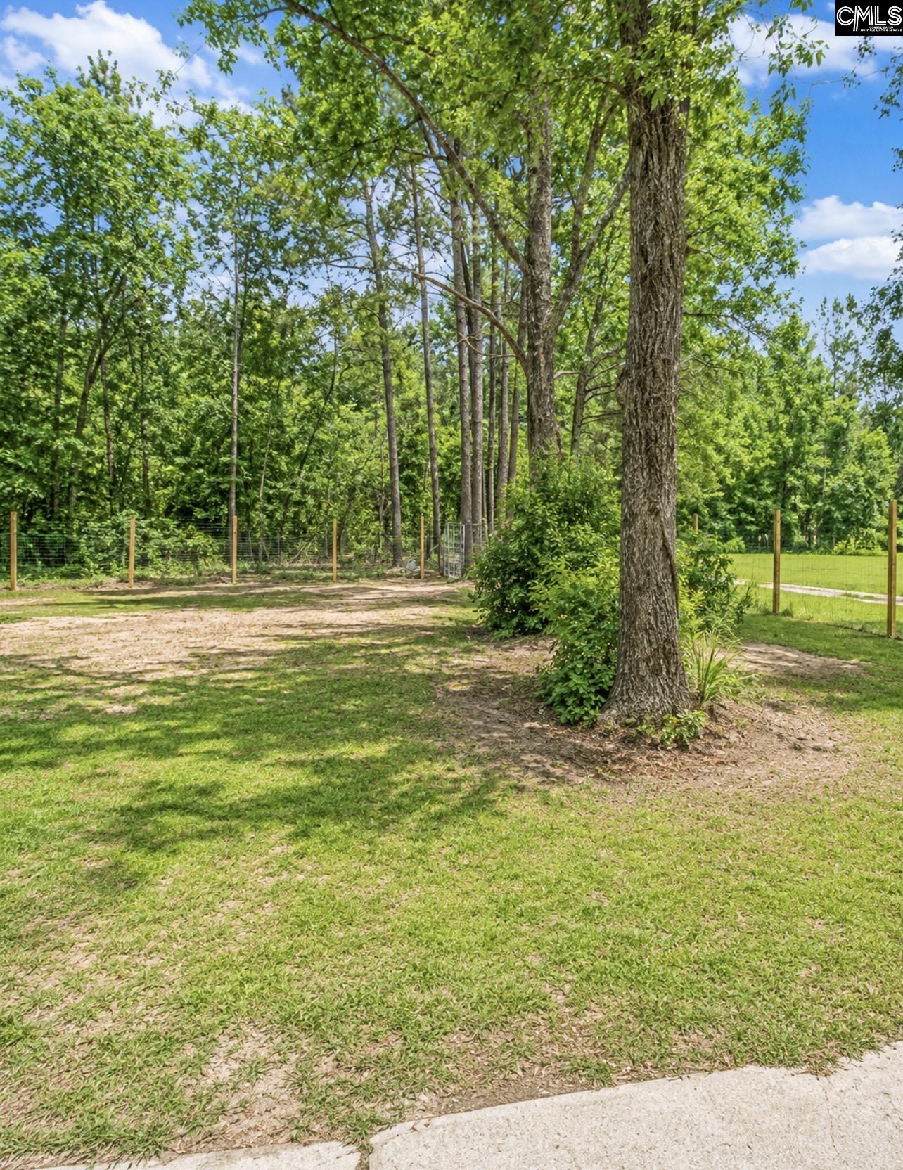 187 Ellexlee Road Santee, SC 29142