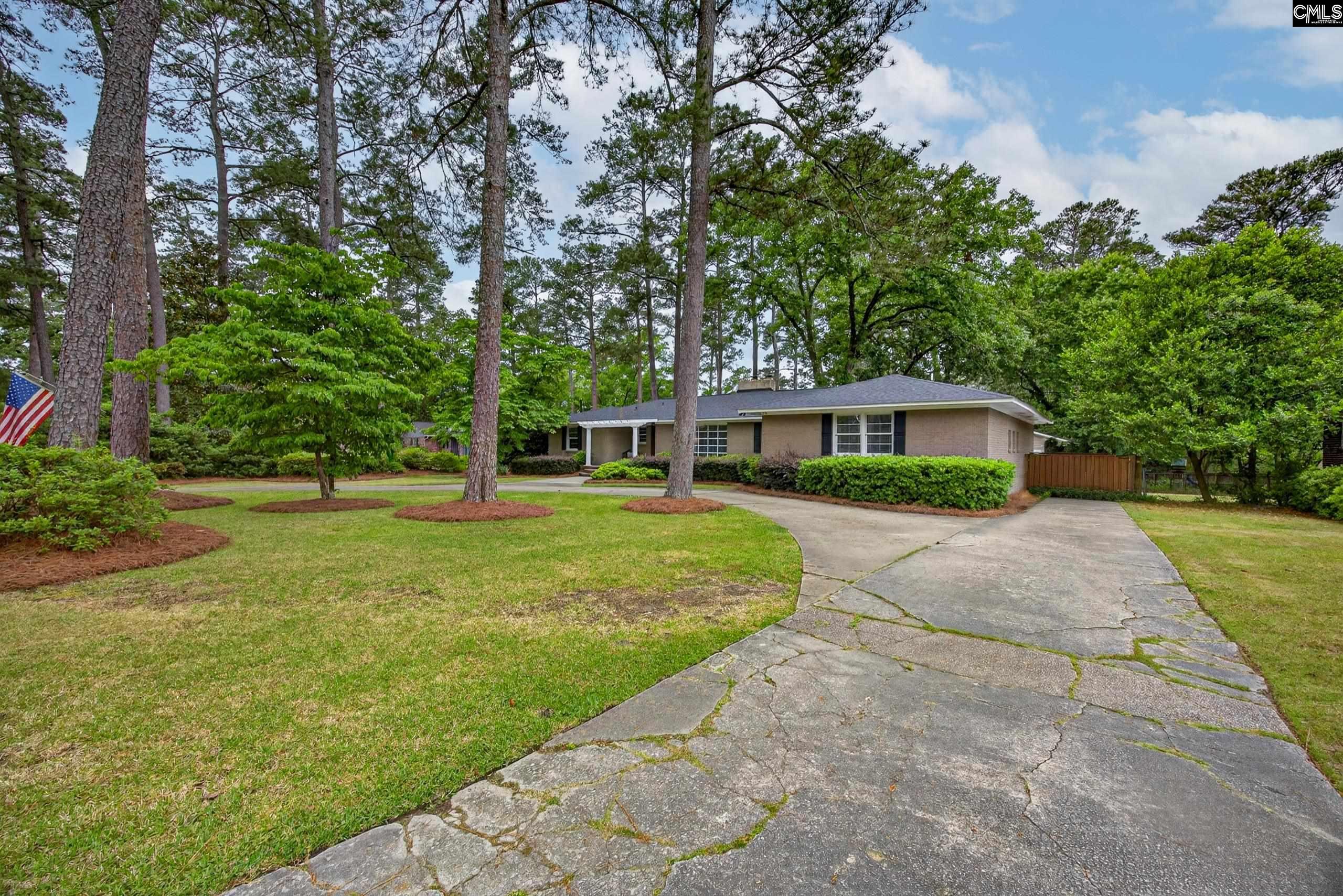 5703 Ravenwood Road Columbia, SC 29206-1557