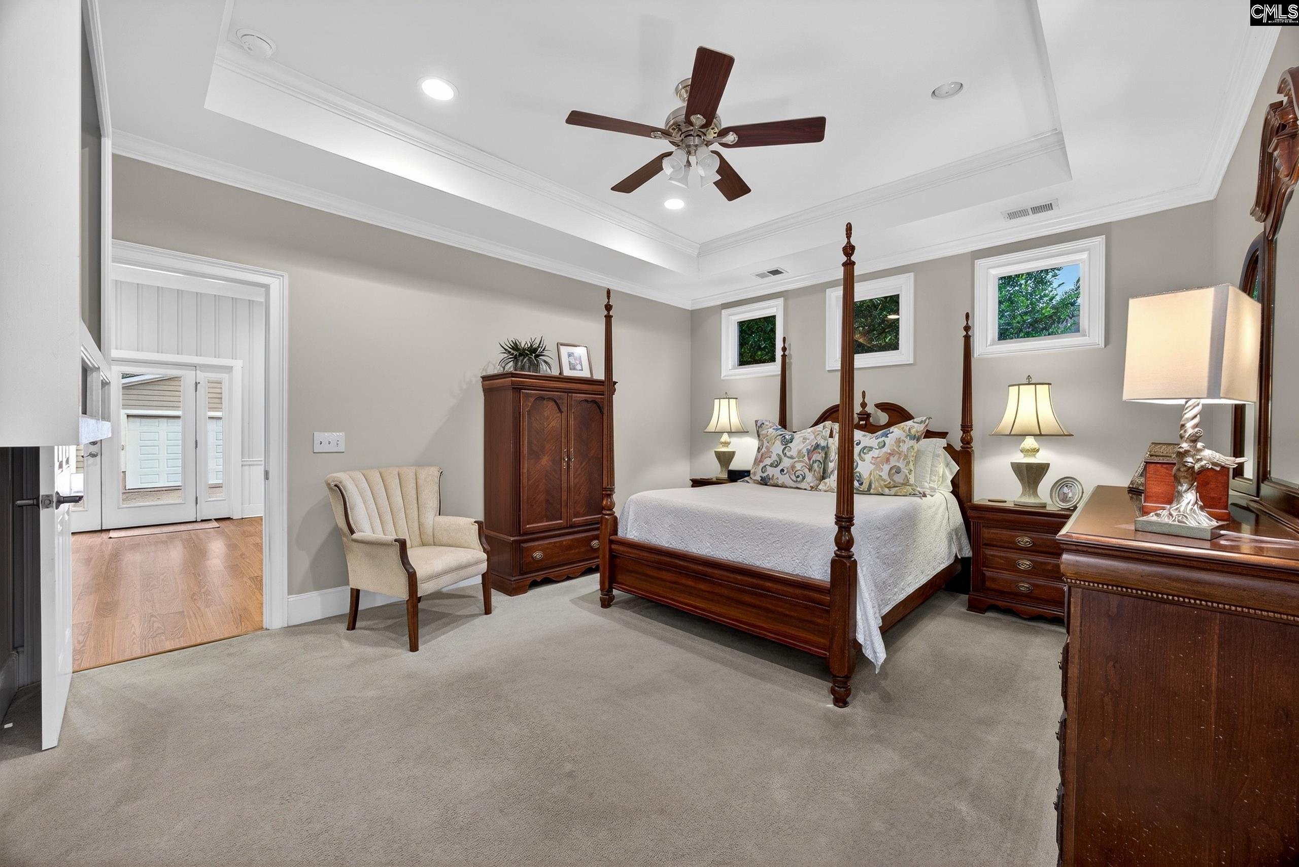 5703 Ravenwood Road Columbia, SC 29206-1557