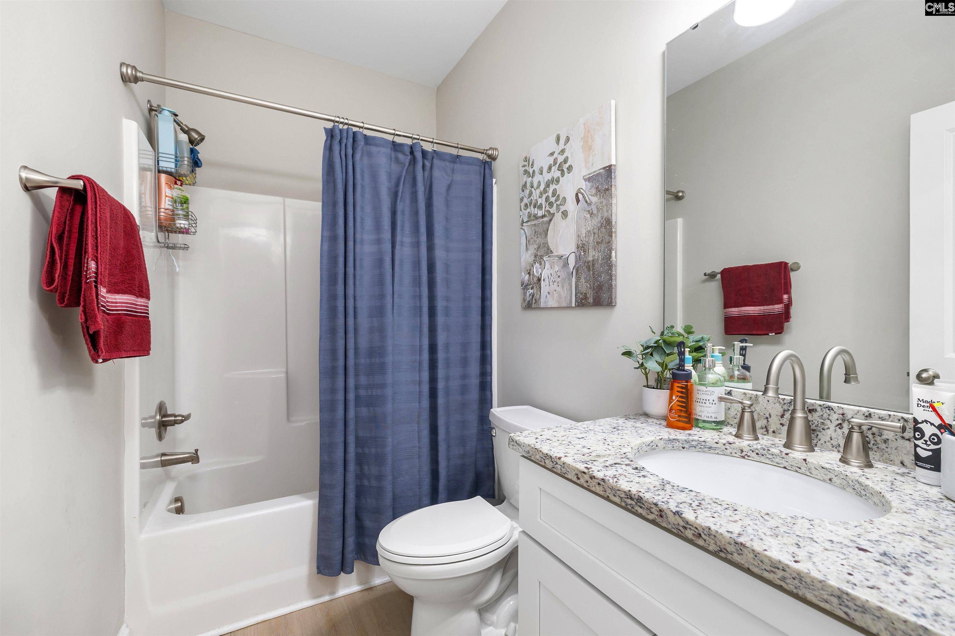43 Sparrow Road Lugoff, SC 29078