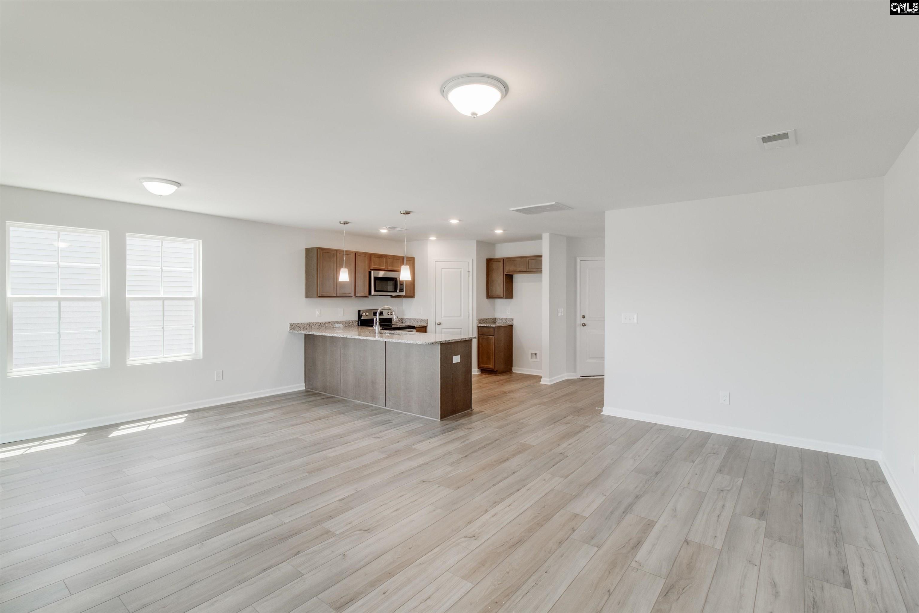 221 Laurinton Farms Drive Hopkins, SC 29061