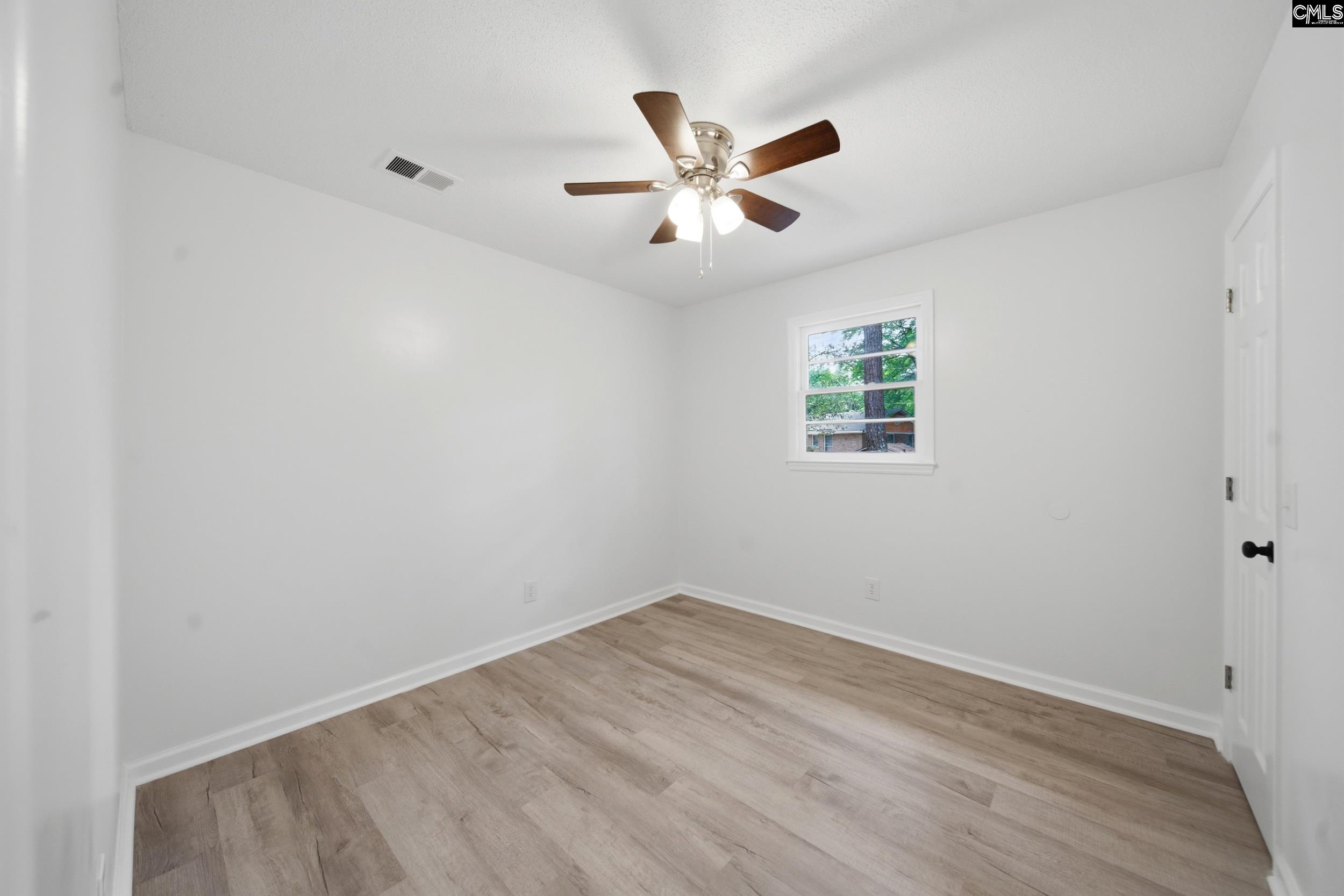 137 Westbridge Road Columbia, SC 29223-5036