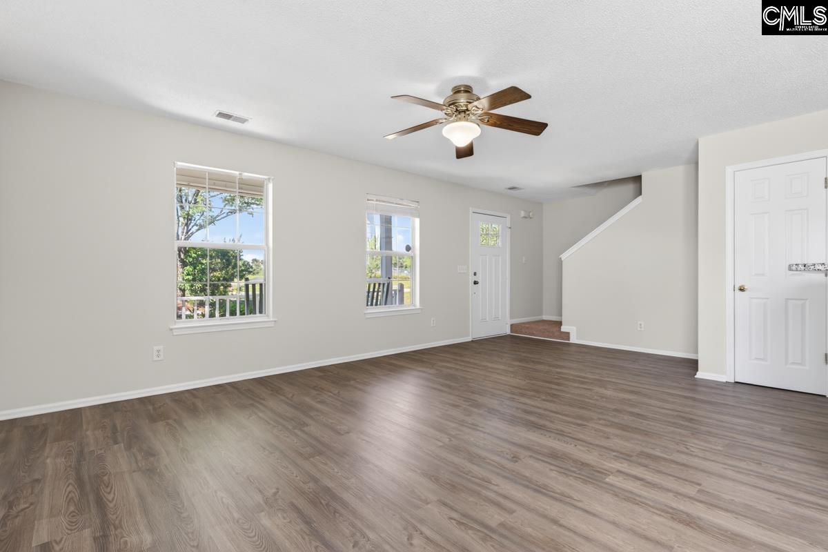 104 Rolling Knoll Drive Columbia, SC 29229-9241