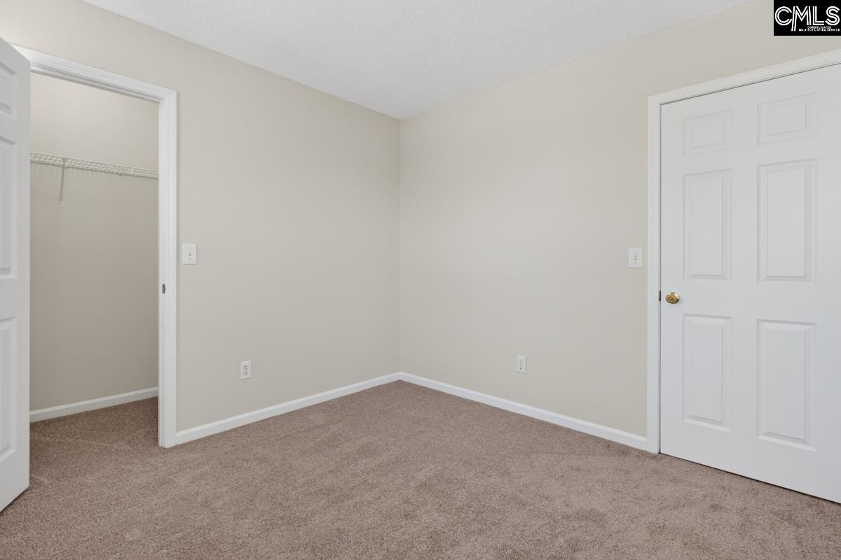 104 Rolling Knoll Drive Columbia, SC 29229-9241