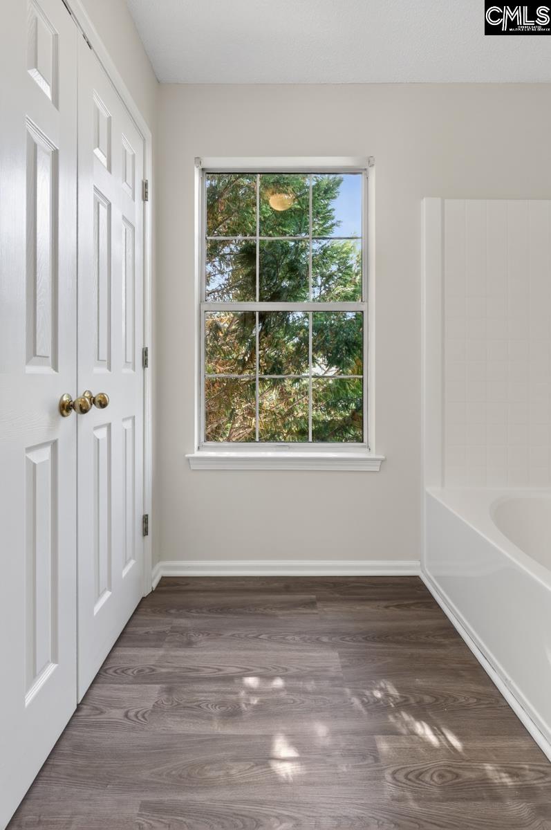 104 Rolling Knoll Drive Columbia, SC 29229-9241