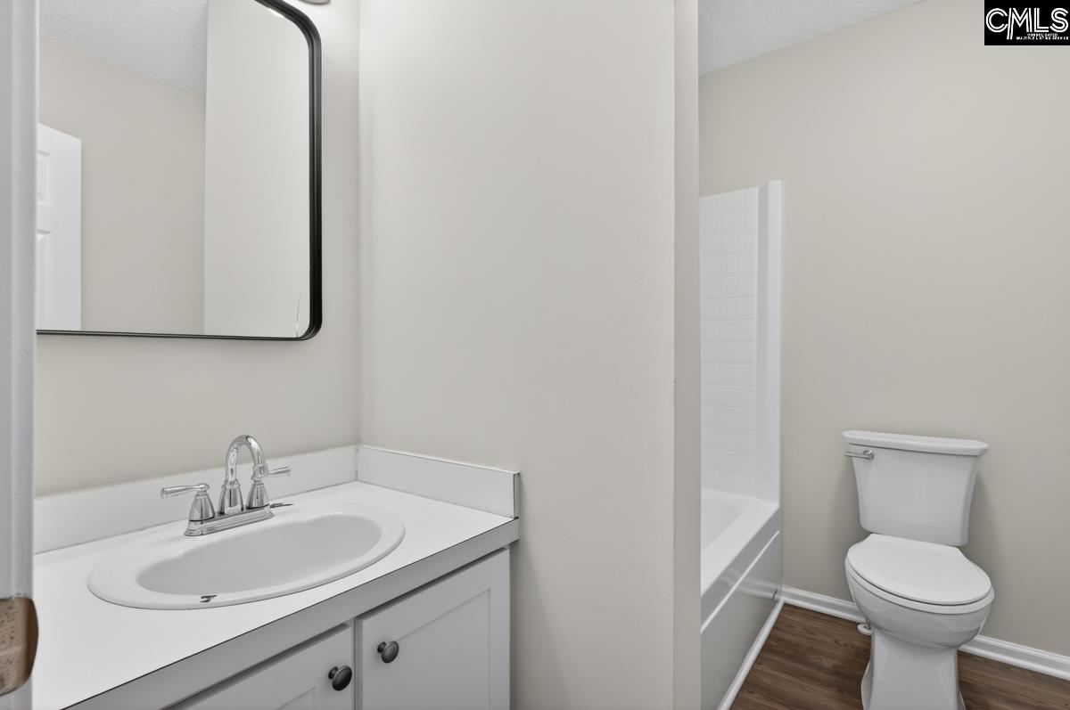 104 Rolling Knoll Drive Columbia, SC 29229-9241
