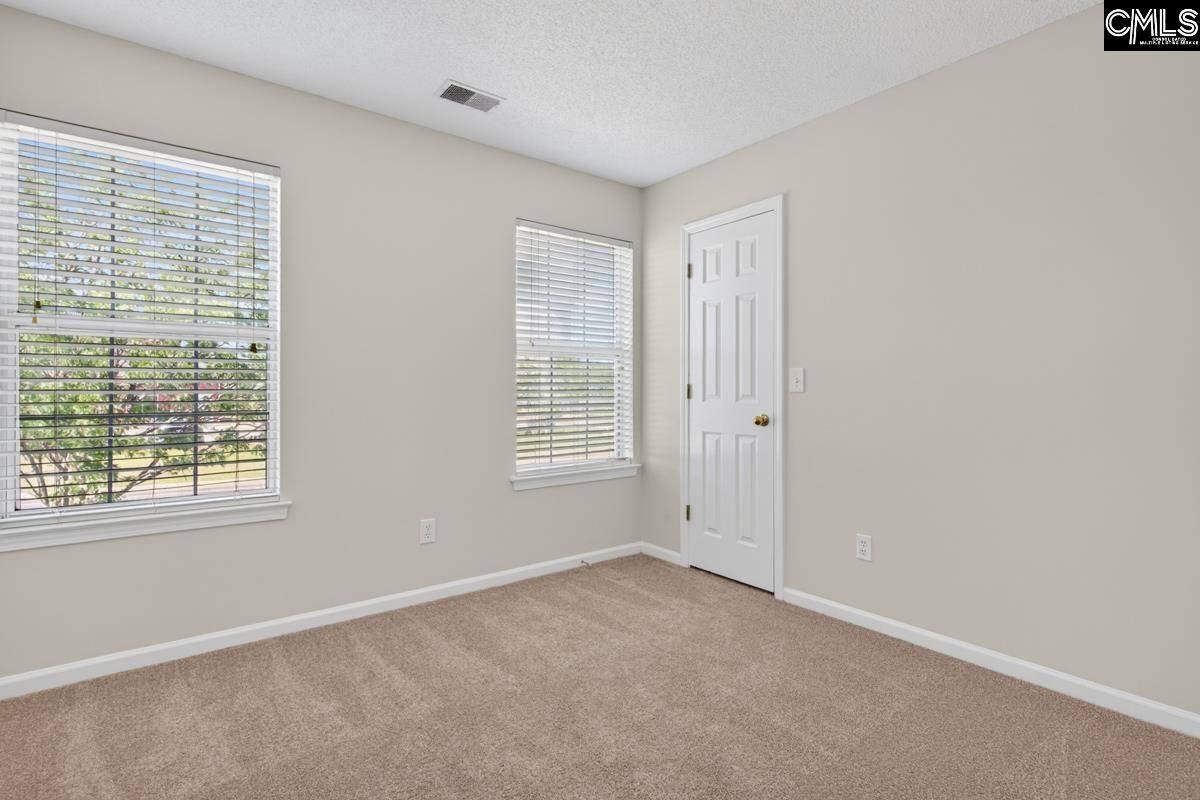 104 Rolling Knoll Drive Columbia, SC 29229-9241