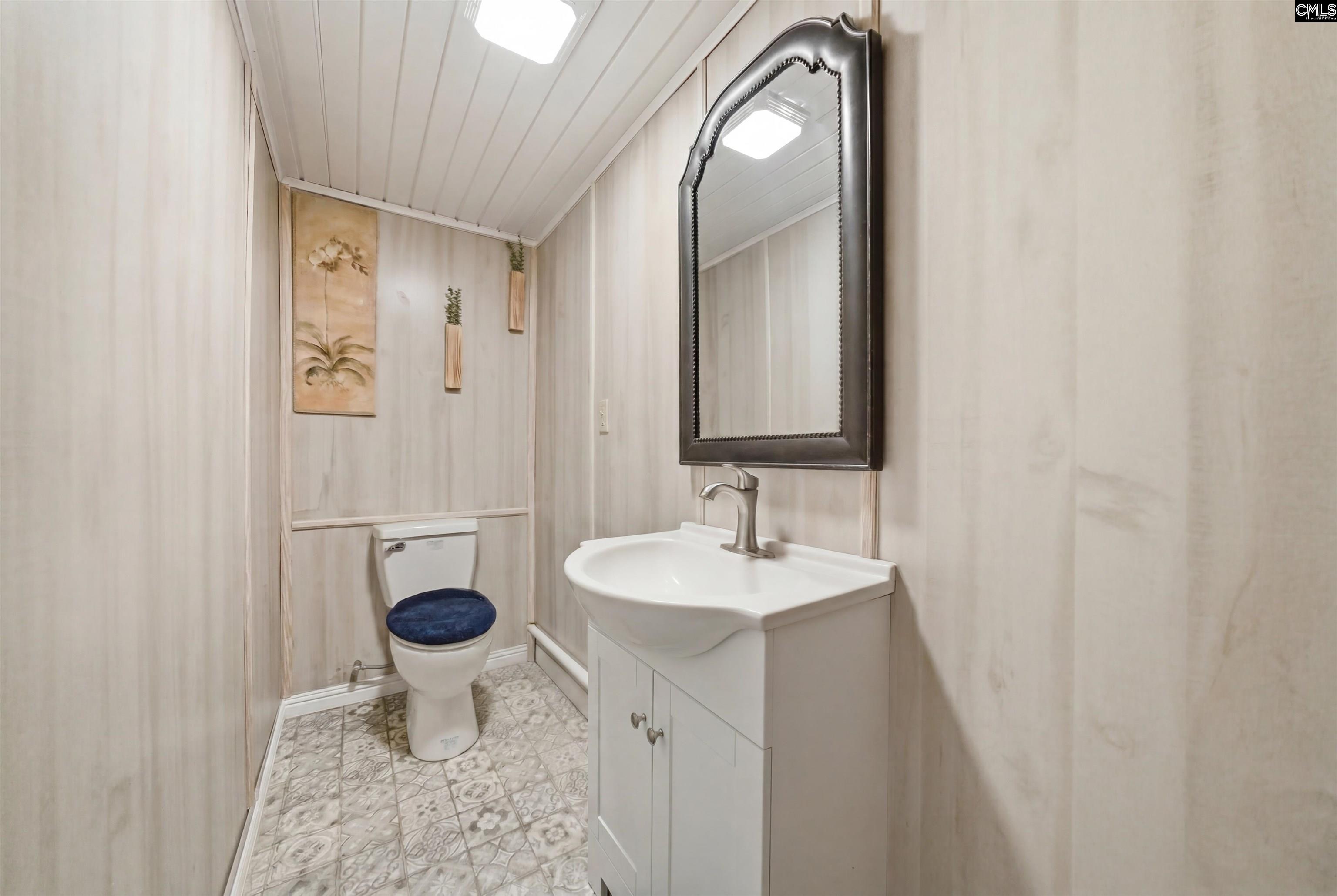 171 Marina Cove Drive Gilbert, SC 29054-8415