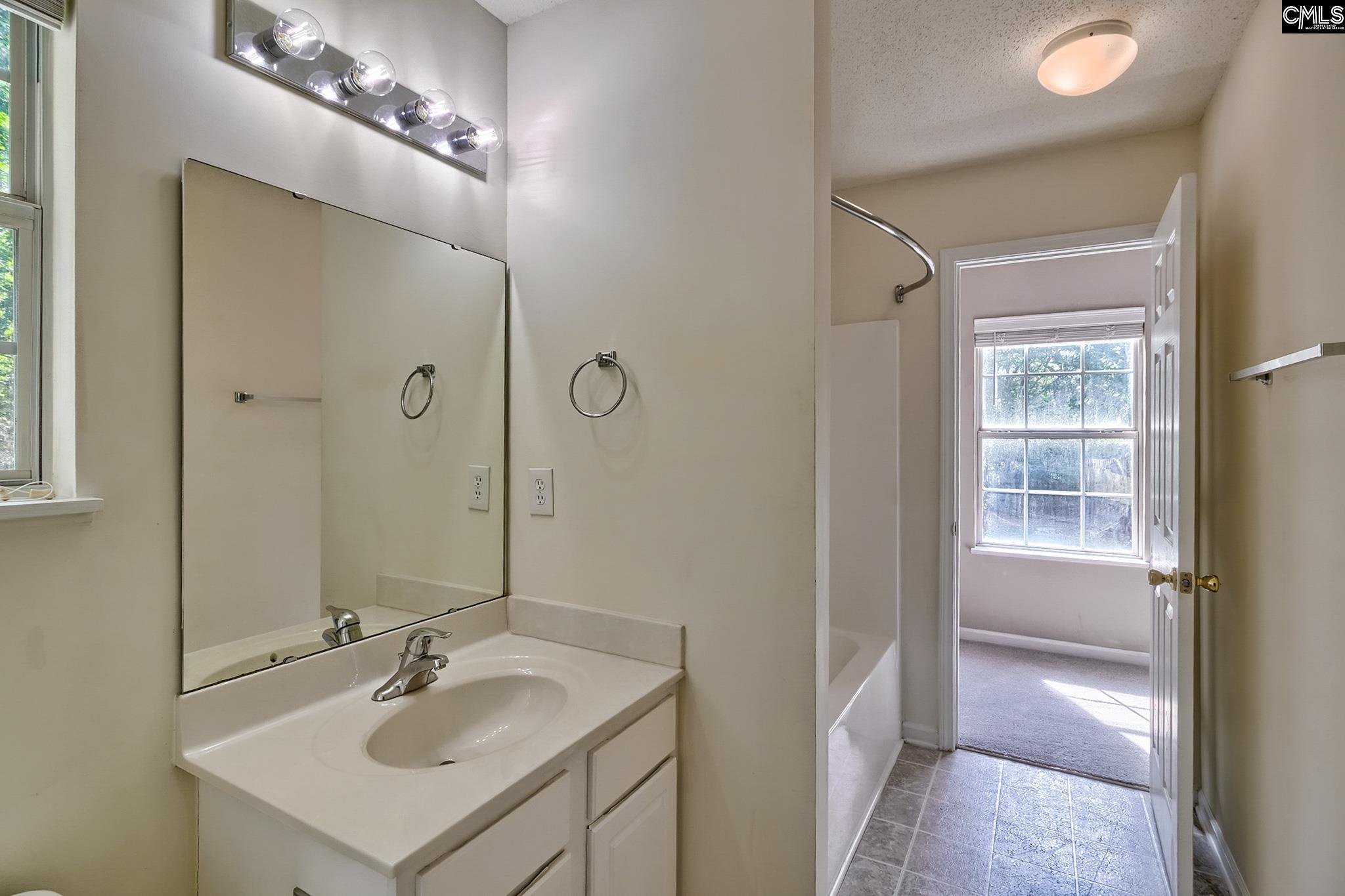 196 Cottage Lake Way Columbia, SC 29209