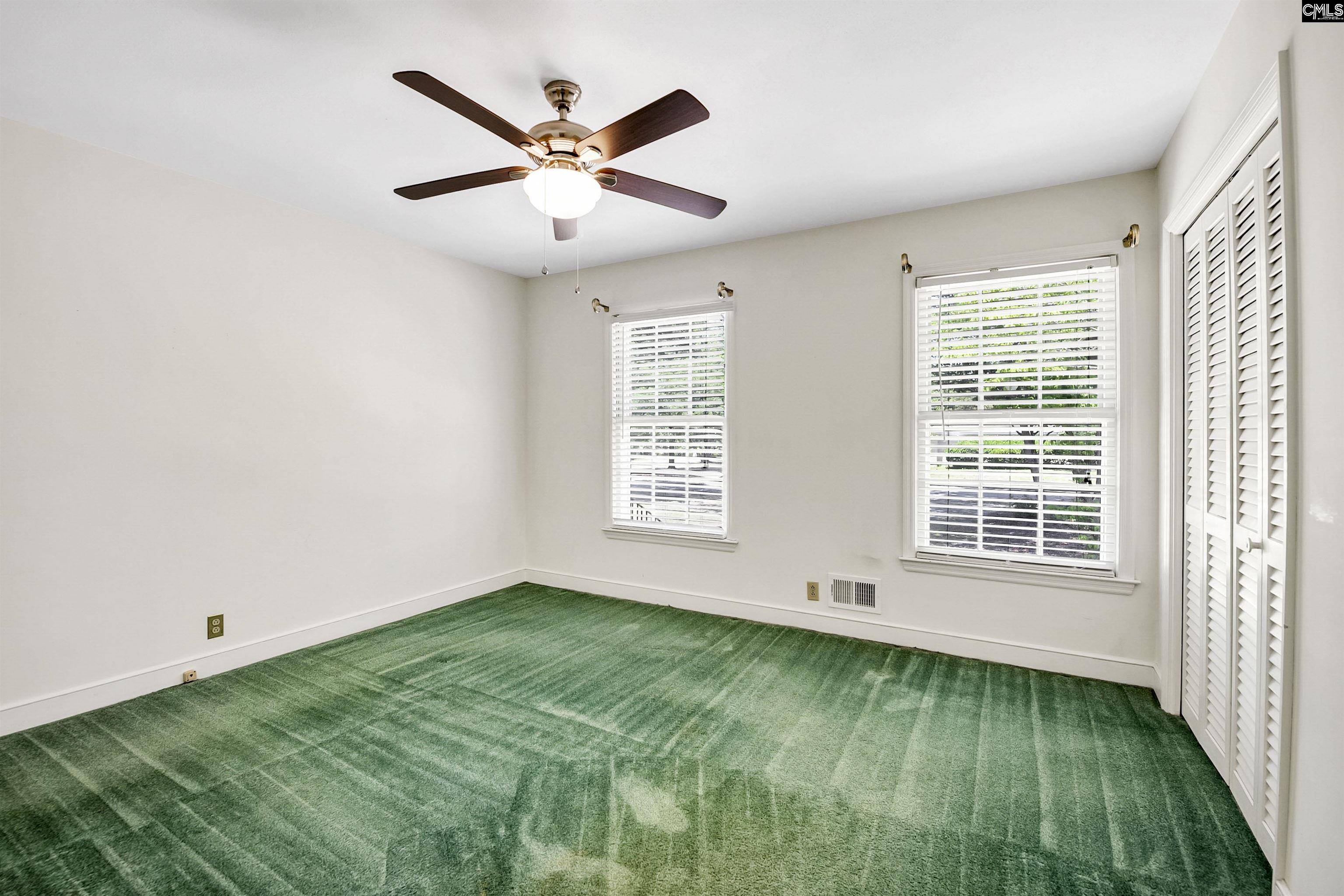 1301 Sand Oak Drive Lugoff, SC 29078