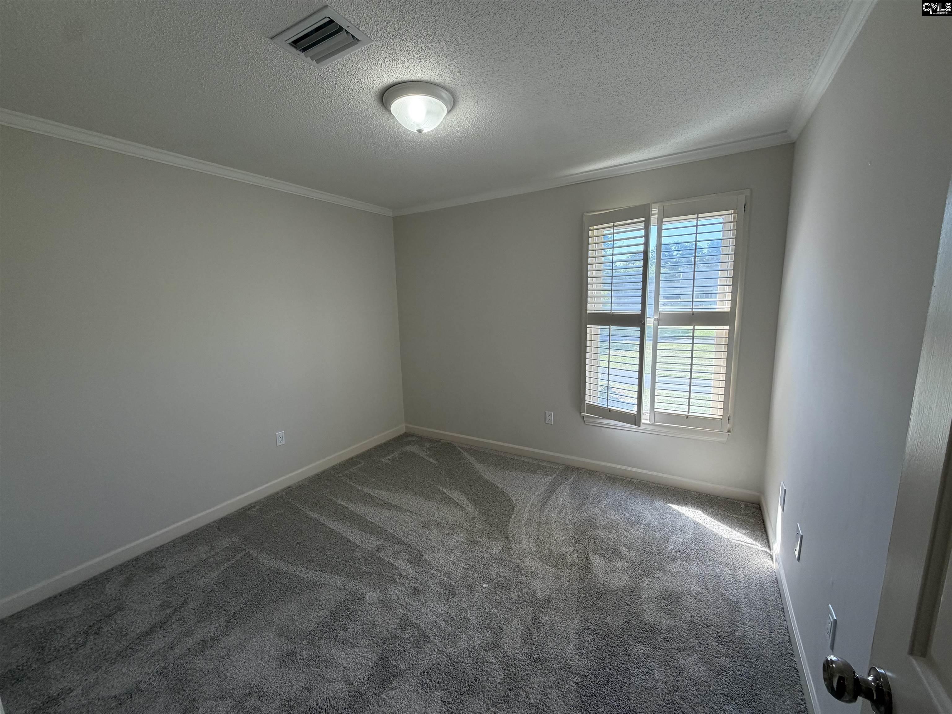 1038 N Guignard Drive Sumter, SC 29150