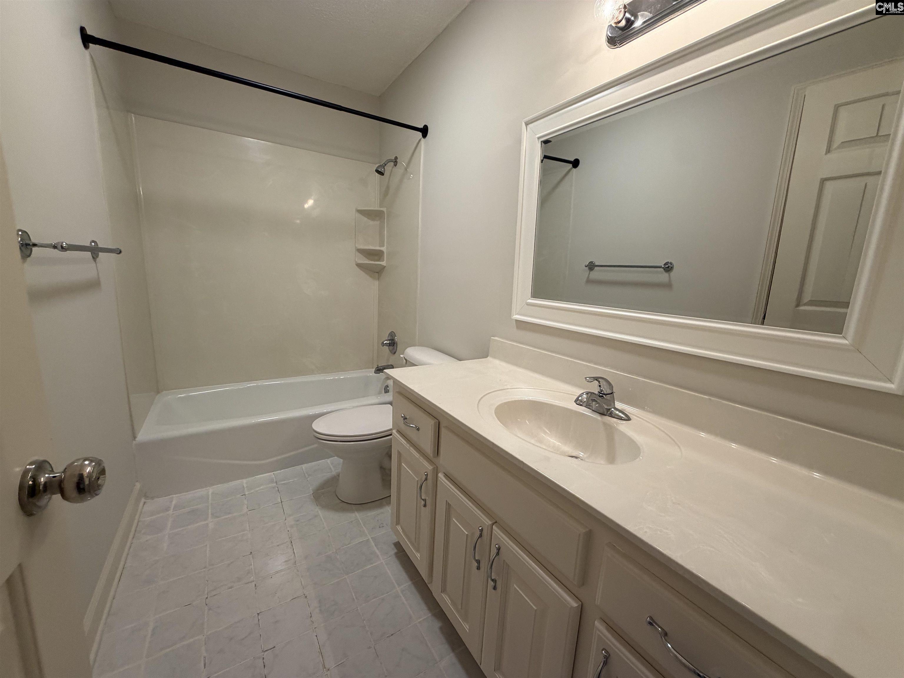 1038 N Guignard Drive Sumter, SC 29150