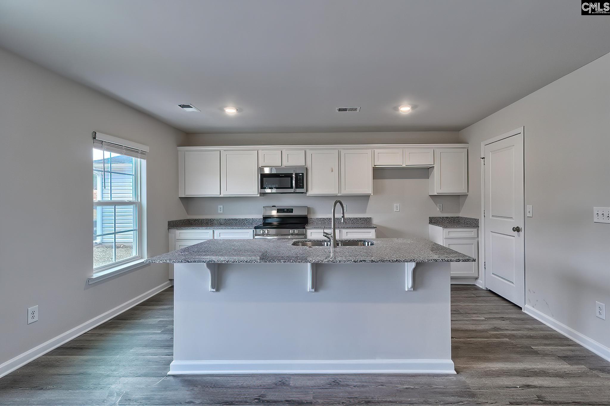 641 Marbled Teal Lane Hopkins, SC 29061