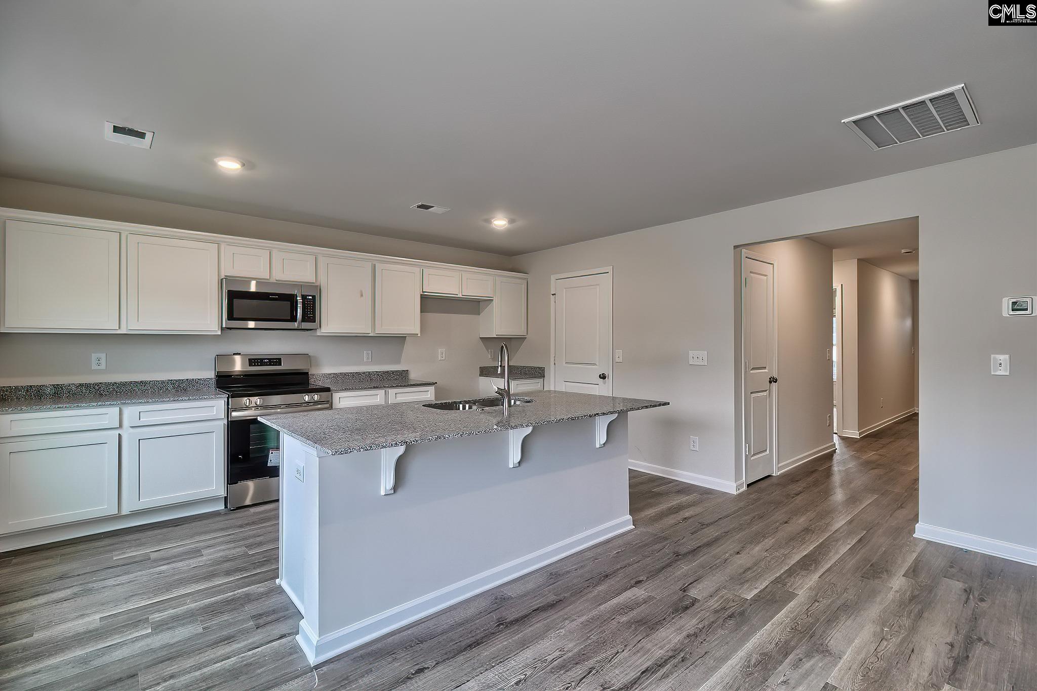 641 Marbled Teal Lane Hopkins, SC 29061