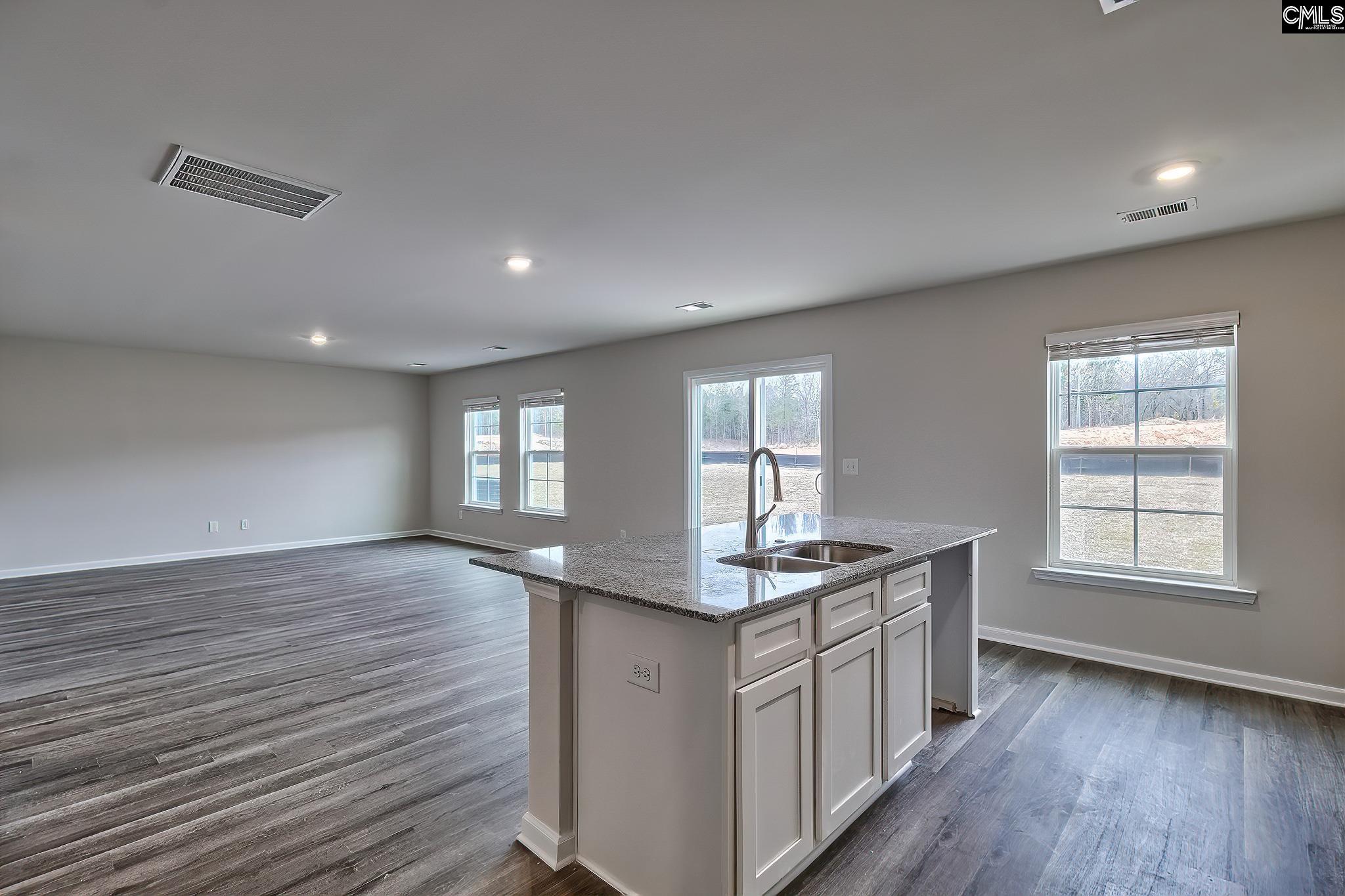 641 Marbled Teal Lane Hopkins, SC 29061