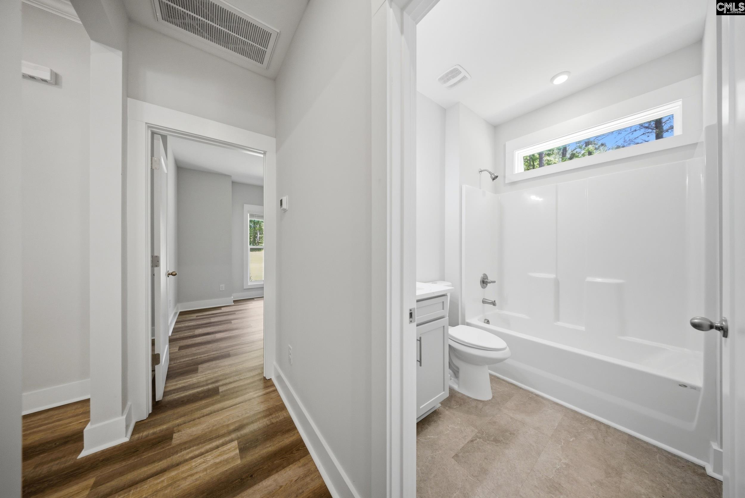 34 Harbor Point Drive Jenkinsville, SC 29065