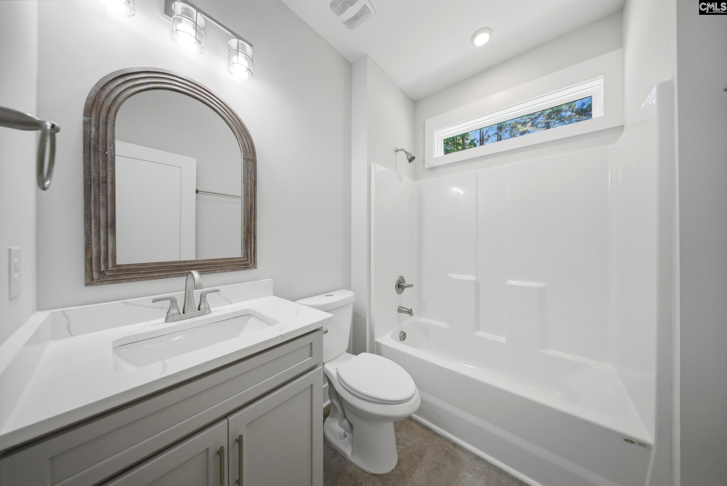 34 Harbor Point Drive Jenkinsville, SC 29065