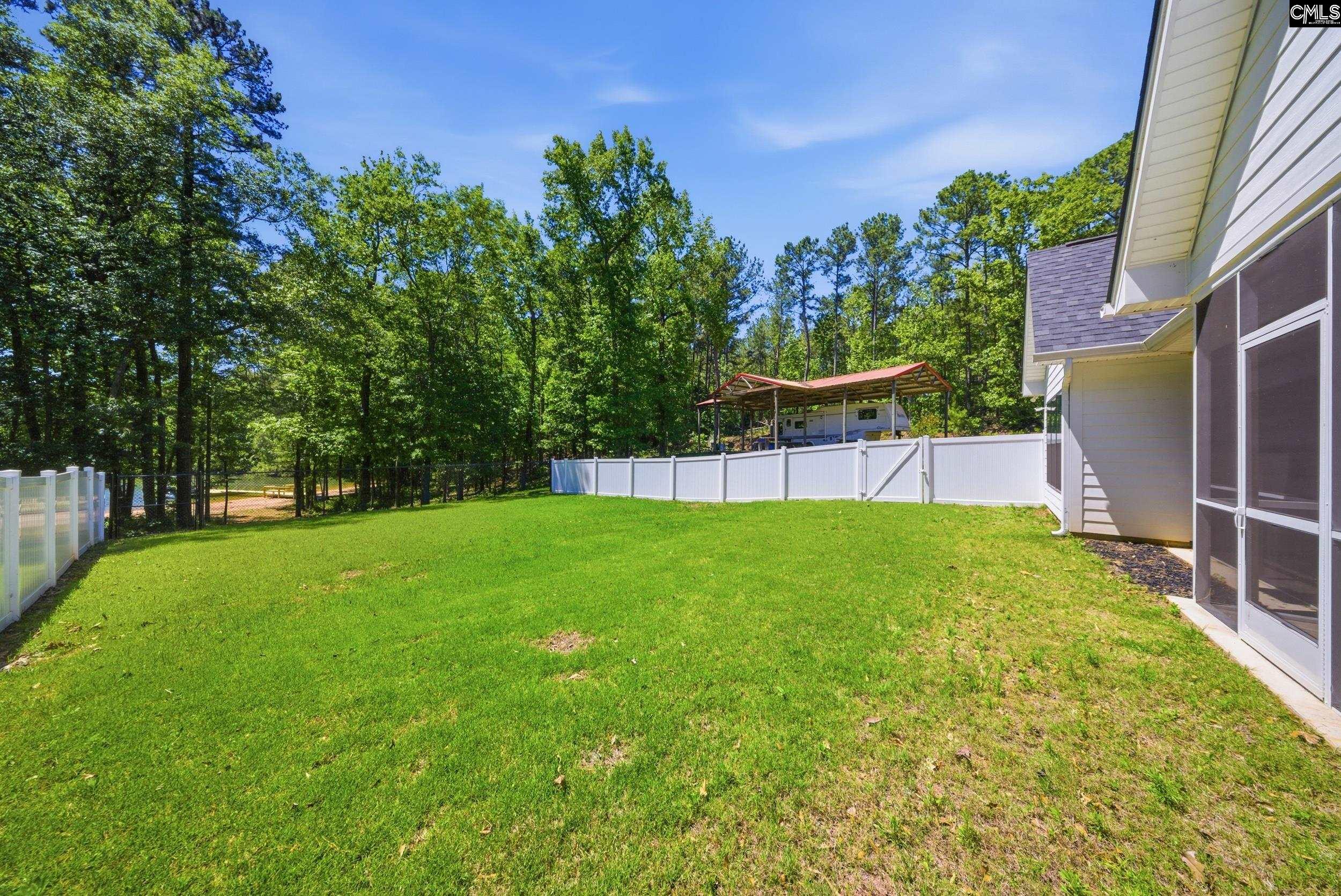 34 Harbor Point Drive Jenkinsville, SC 29065