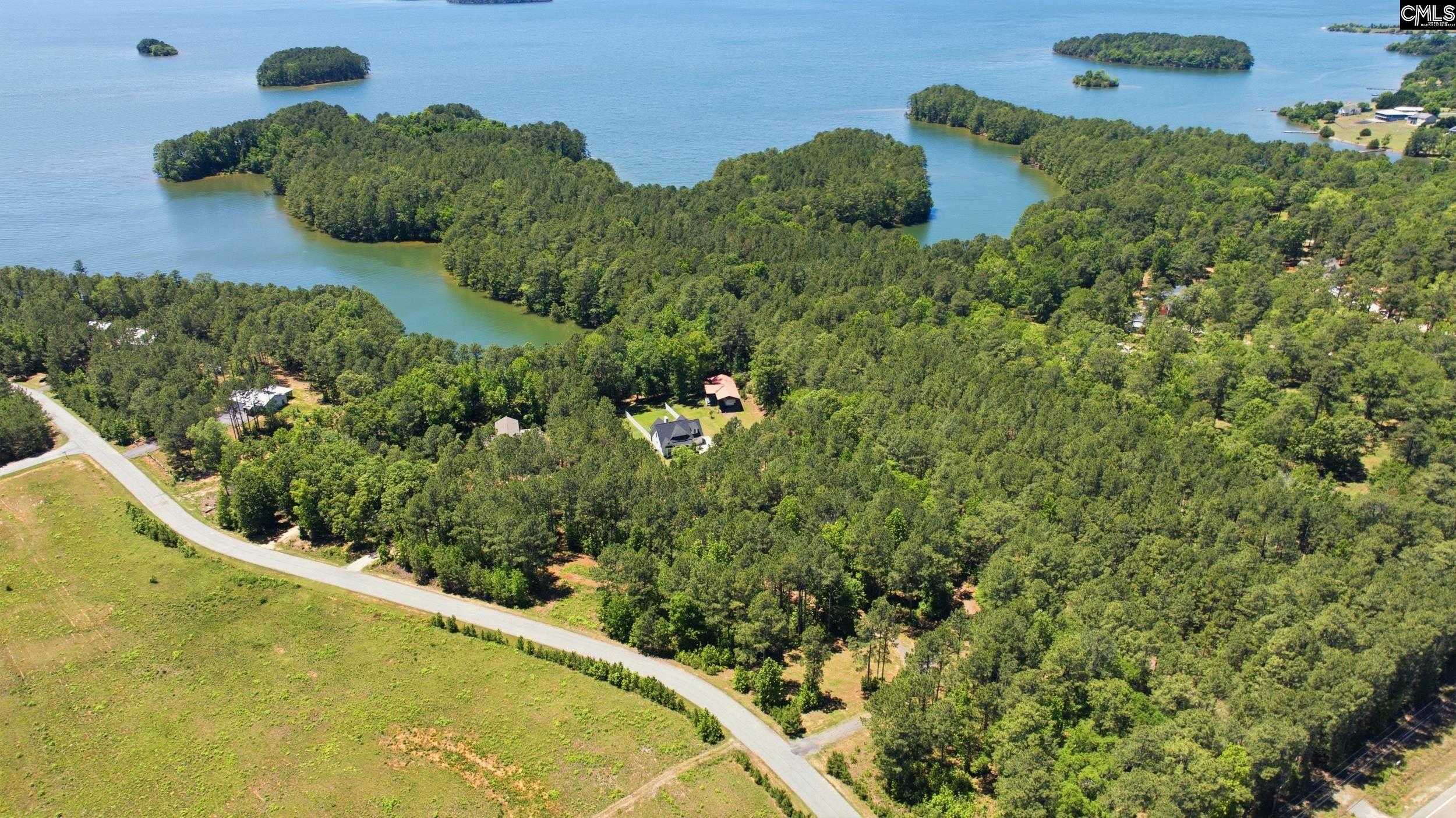 34 Harbor Point Drive Jenkinsville, SC 29065