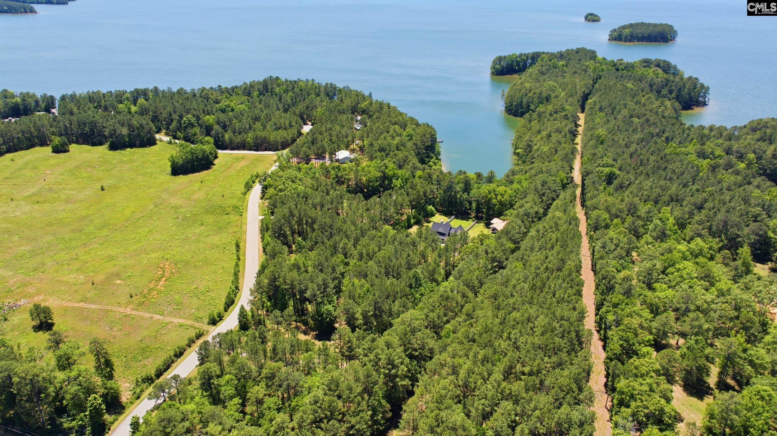 34 Harbor Point Drive Jenkinsville, SC 29065