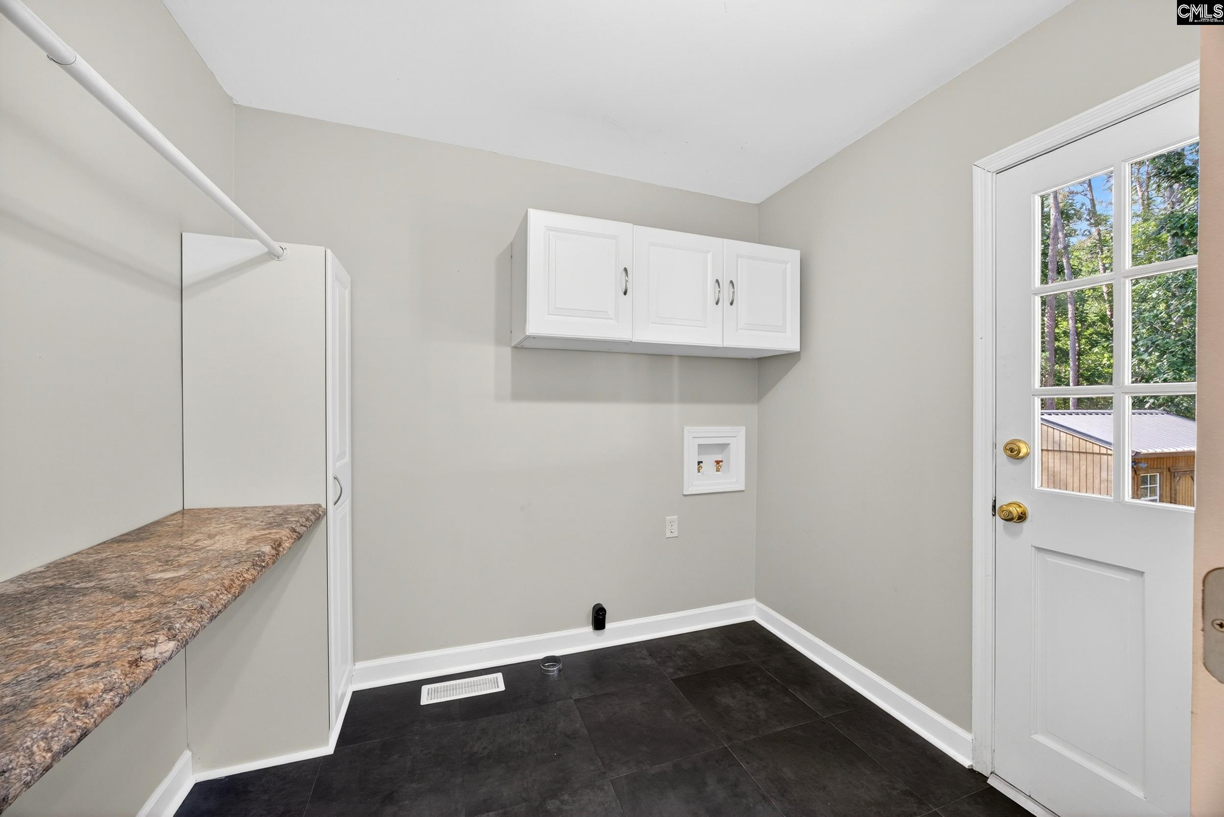 1233 S Fredericksburg Drive Lugoff, SC 29078