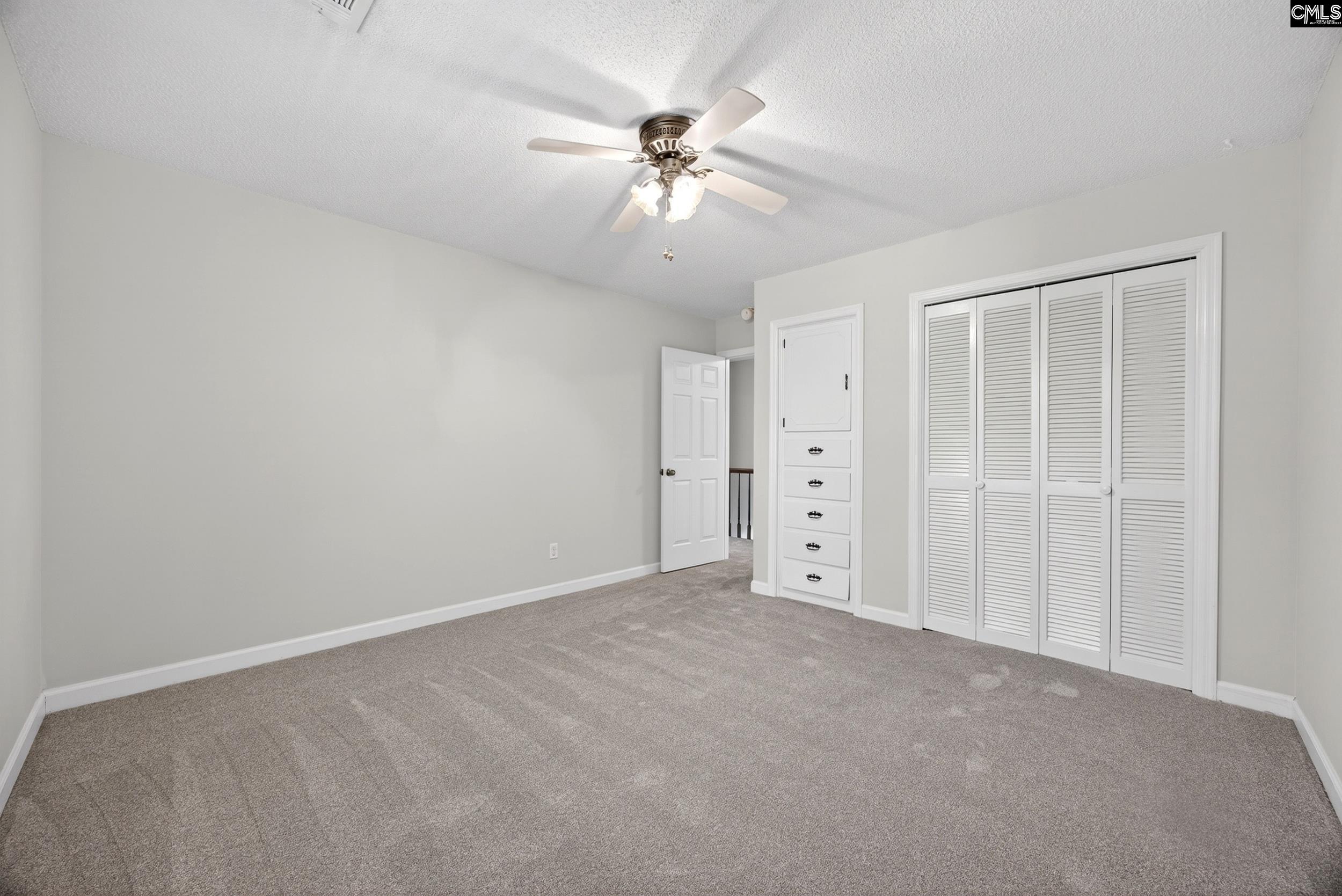 1233 S Fredericksburg Drive Lugoff, SC 29078