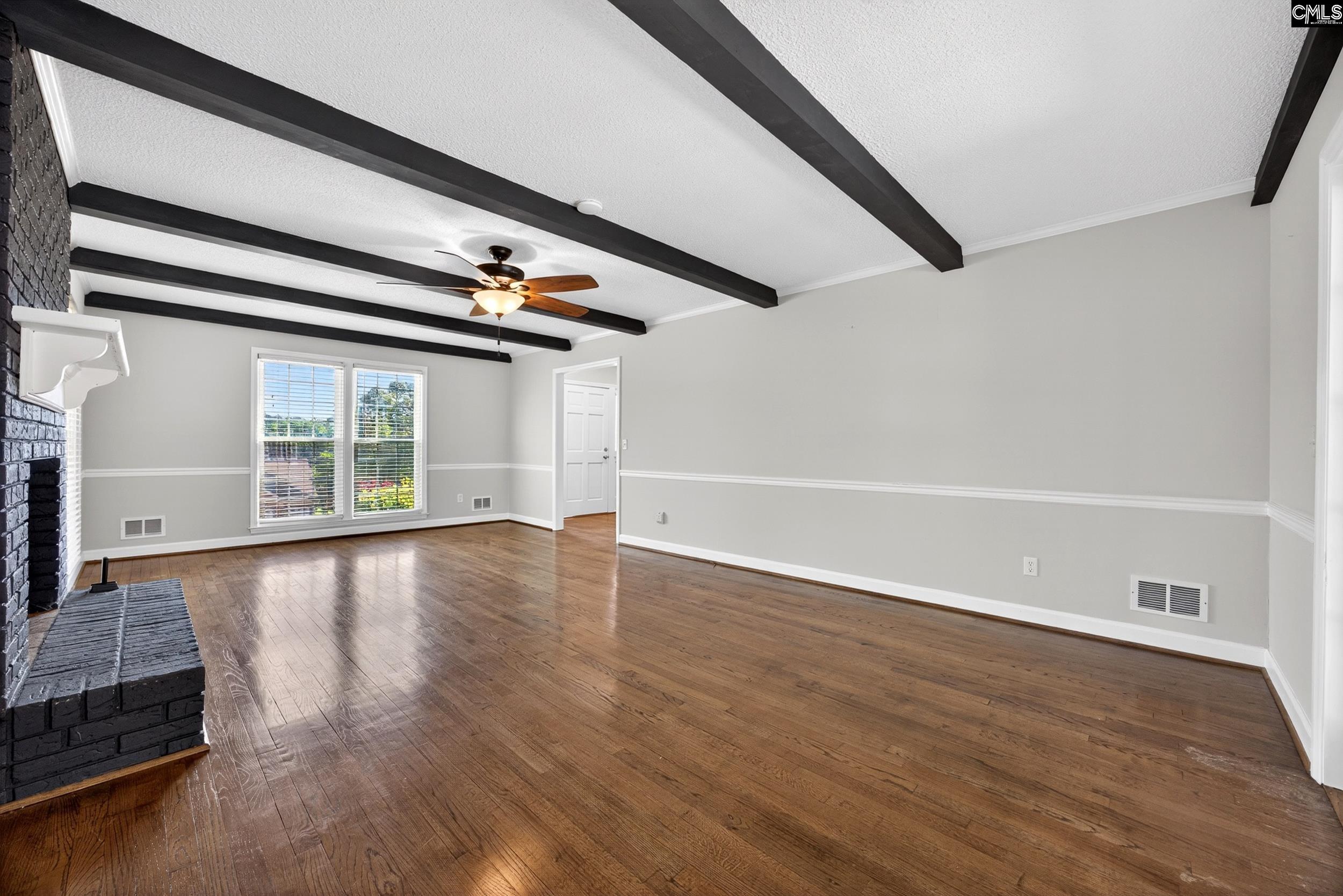 1233 S Fredericksburg Drive Lugoff, SC 29078