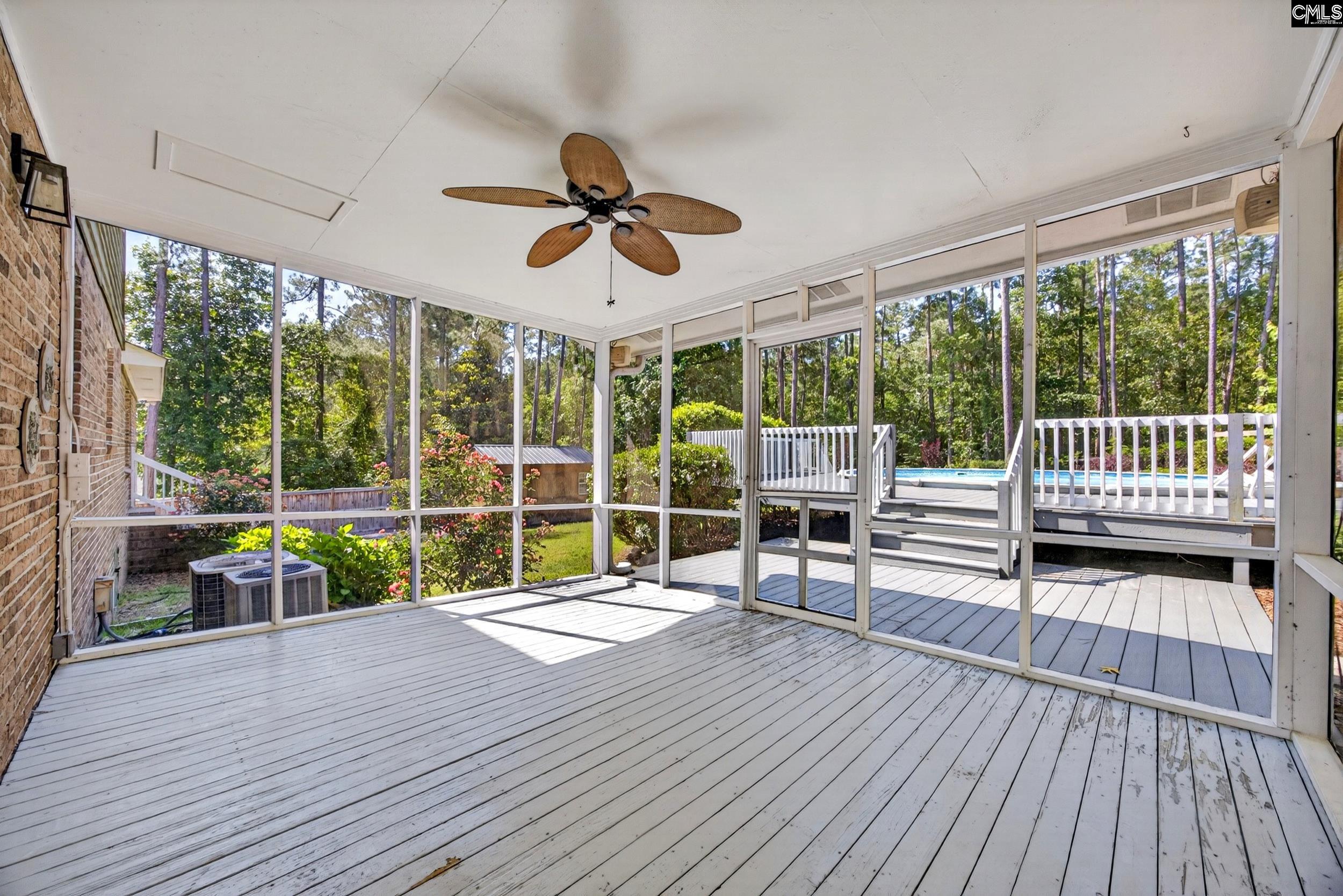 1233 S Fredericksburg Drive Lugoff, SC 29078
