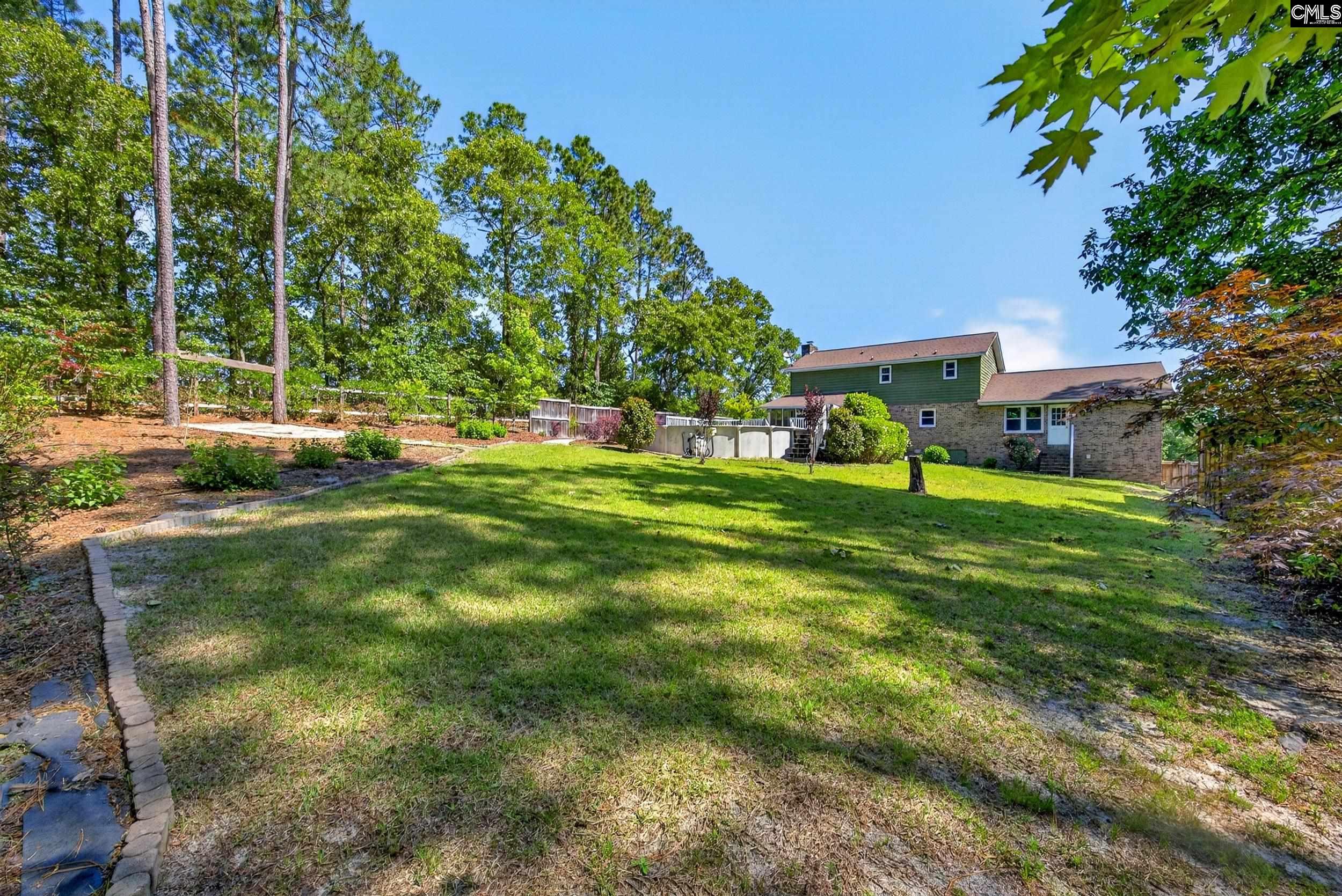 1233 S Fredericksburg Drive Lugoff, SC 29078