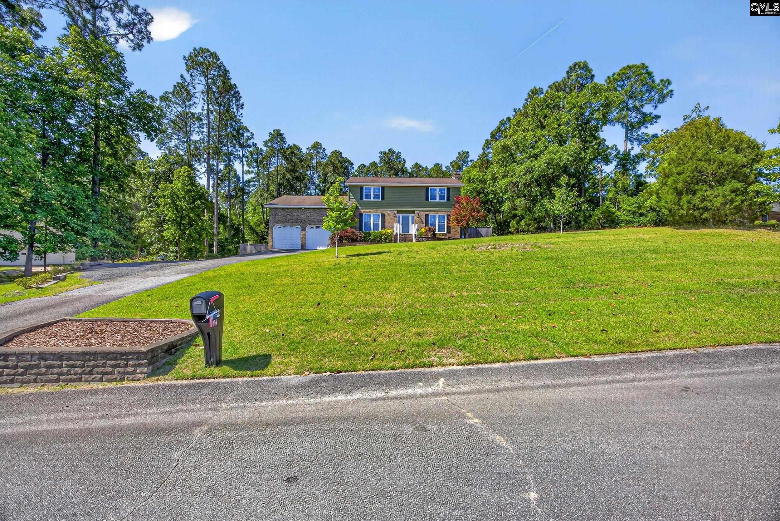 1233 S Fredericksburg Drive Lugoff, SC 29078